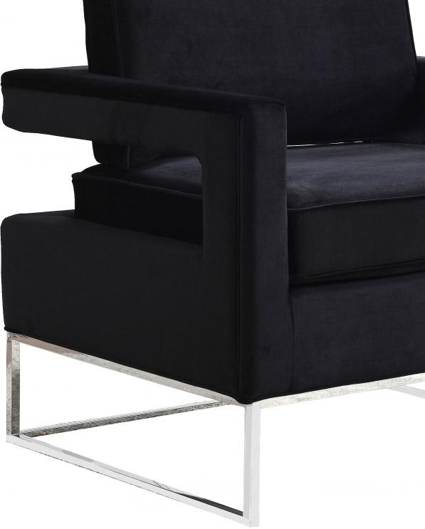 

    
Meridian Furniture Noah 510Black Accent Chair Chrome/Black 510Black
