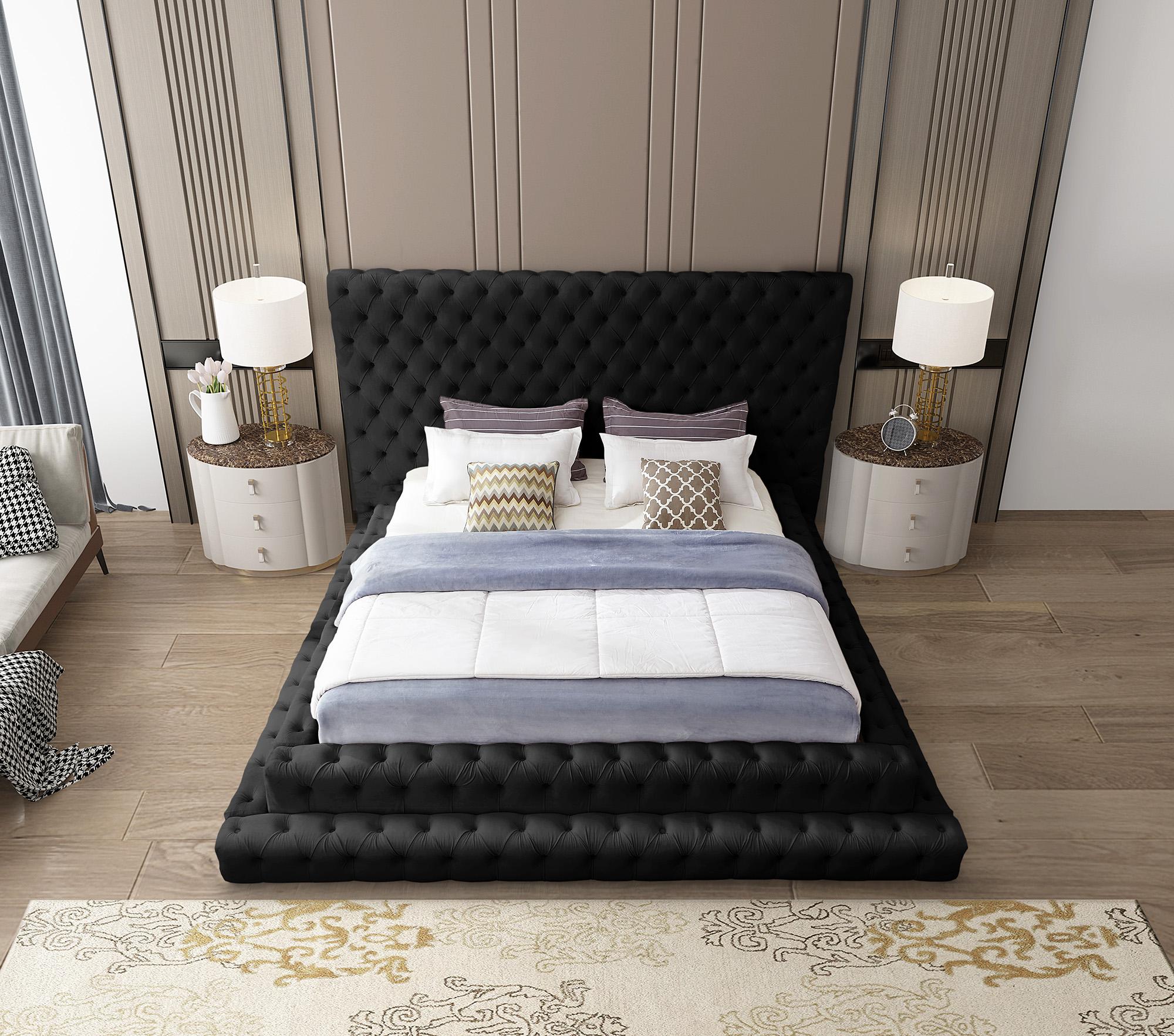 

        
Meridian Furniture REVEL RevelBlack-K Platform Bed Black Velvet 094308257426
