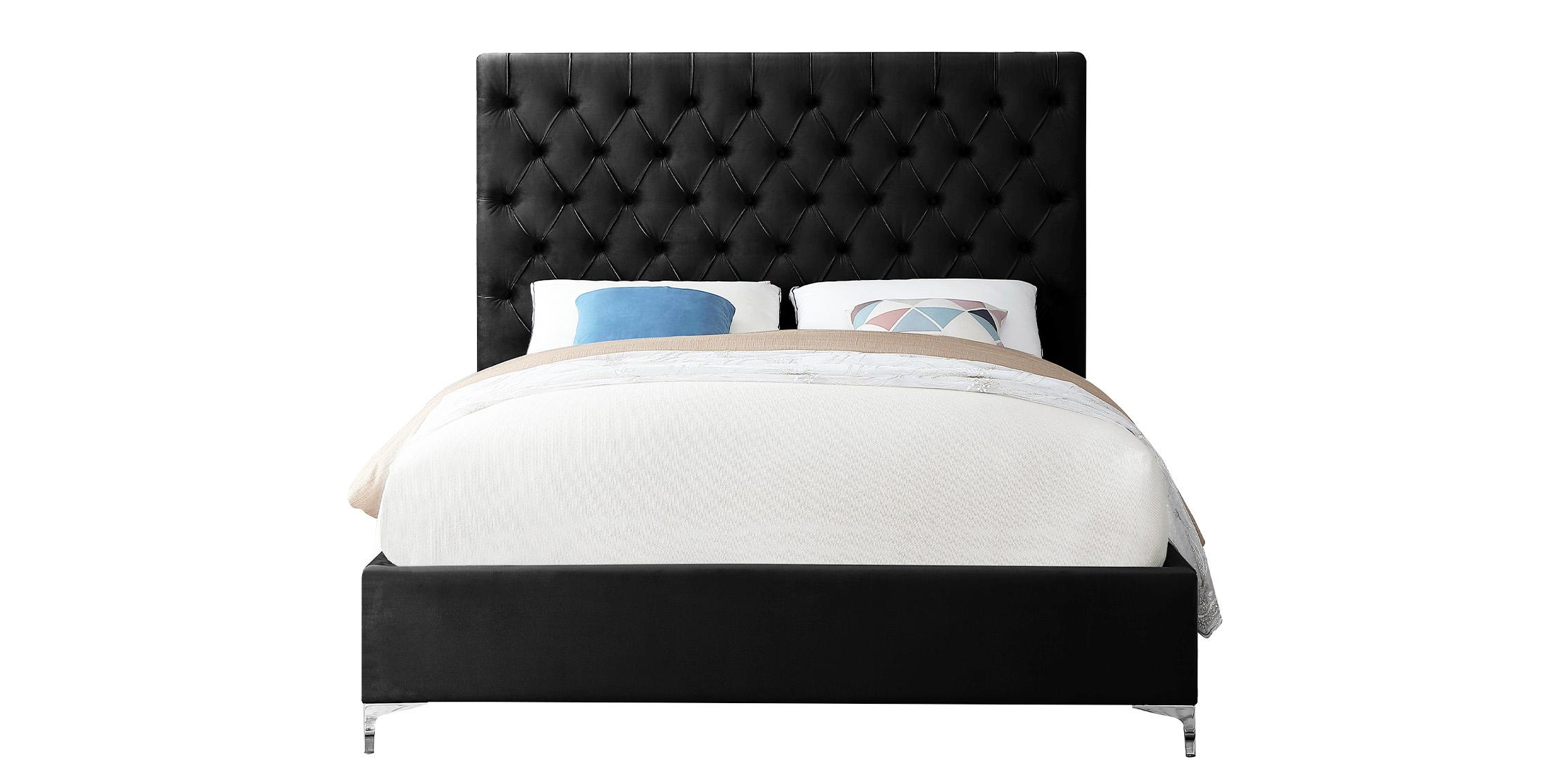 

        
Meridian Furniture CRUZ Black-F Platform Bed Black Velvet 704831405088
