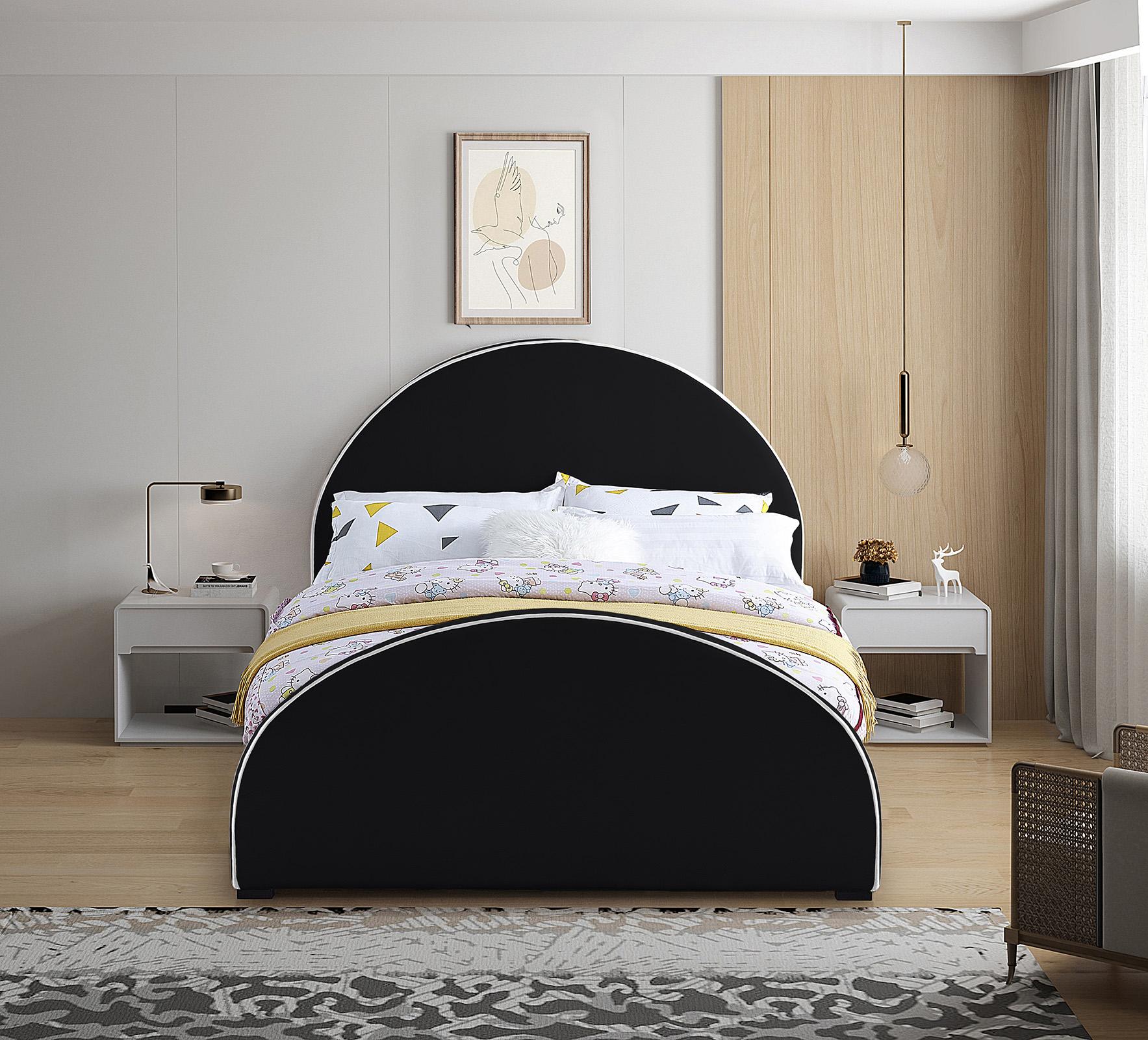 

    
Meridian Furniture BRODY BrodyBlack-F Platform Bed Black BrodyBlack-F
