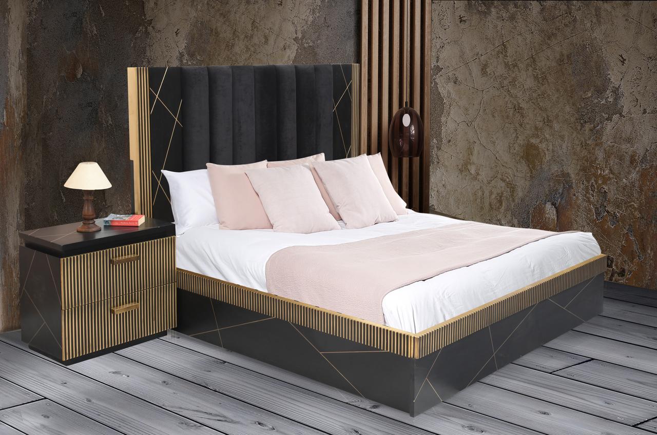 

    
Galaxy Home Furniture Allure Platform Bedroom Set Gold/Black Allure-EK-NDMC-5PC
