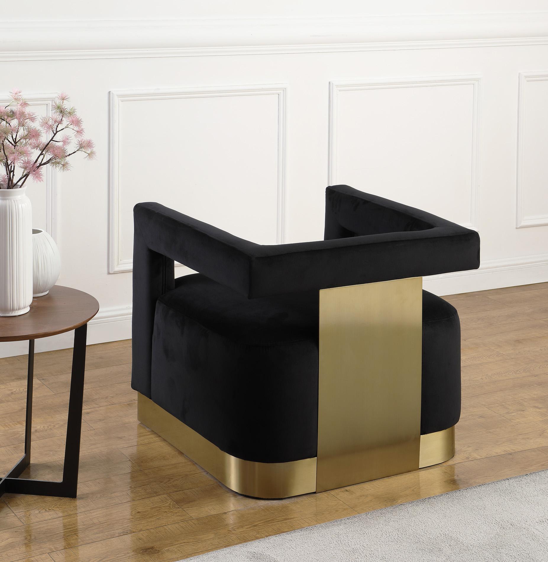 

        
Meridian Furniture ARMANI 597Black Arm Chair Set Gold/Black Velvet 704831406344
