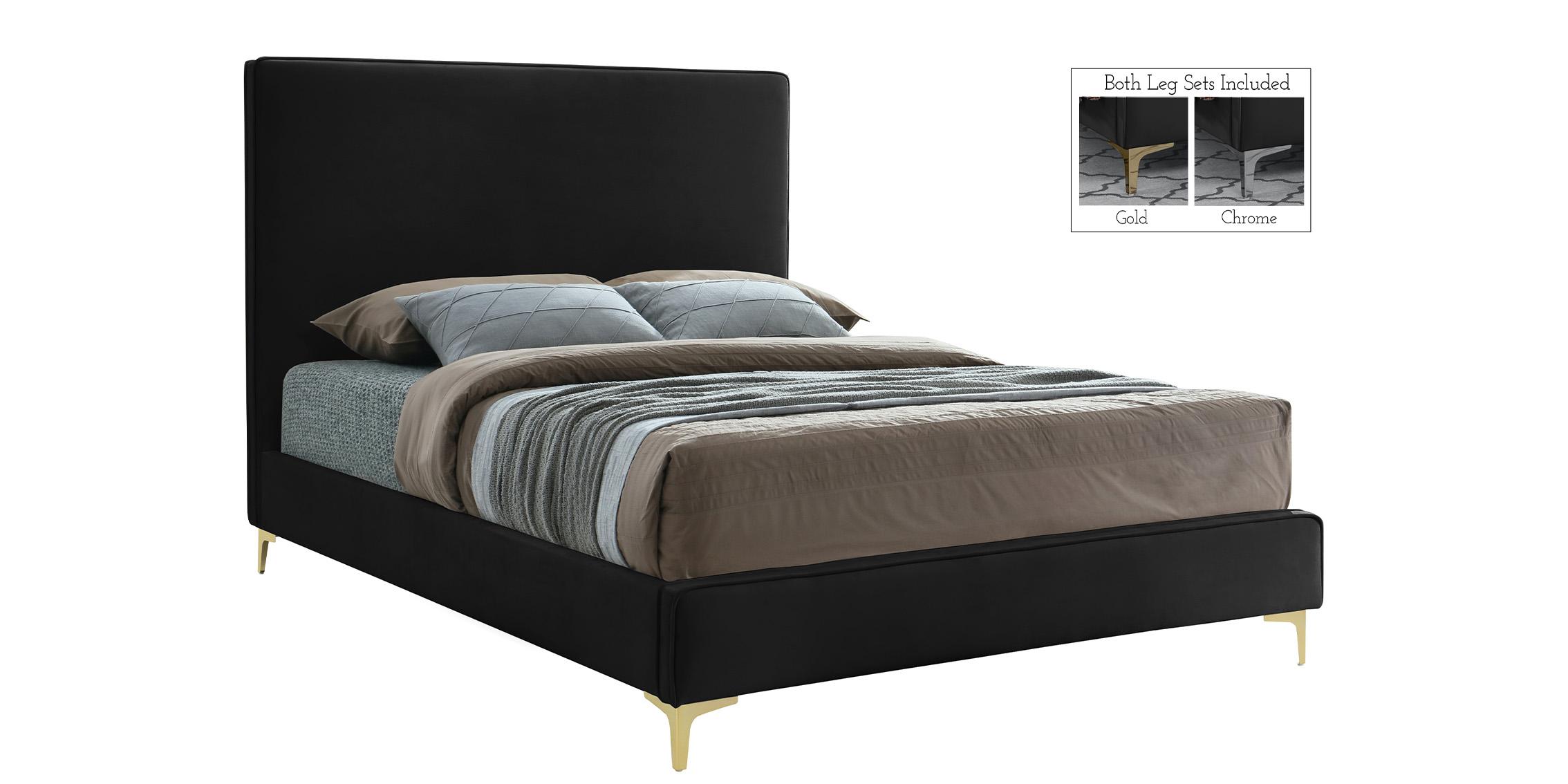 

        
Meridian Furniture GERI GeriBlack-K Platform Bed Black Fabric 753359804125
