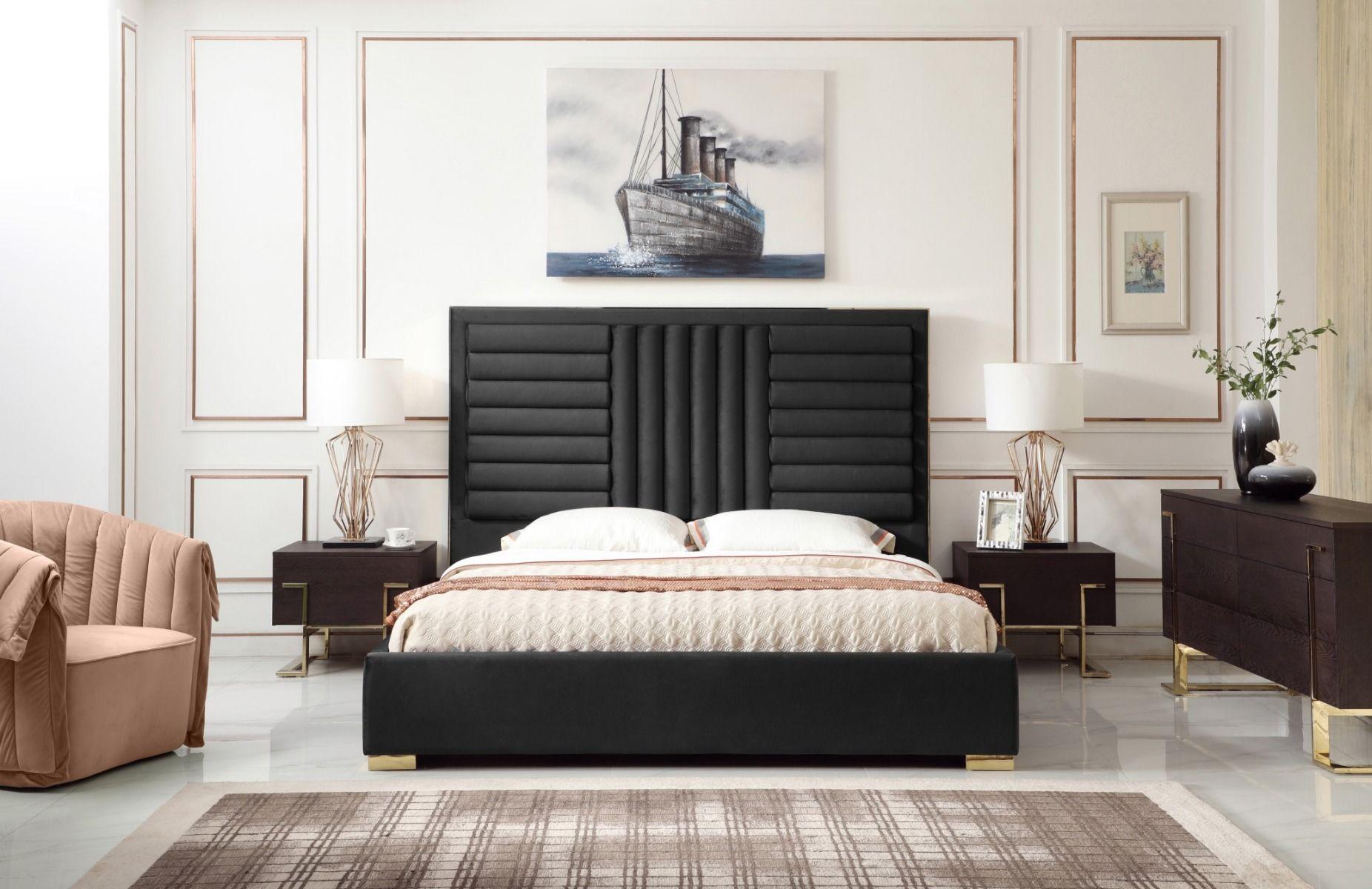 Contemporary, Modern Panel Bedroom Set Daystar VGVCBD1905-19-BLK-BED-EK-5pcs in Black Velvet