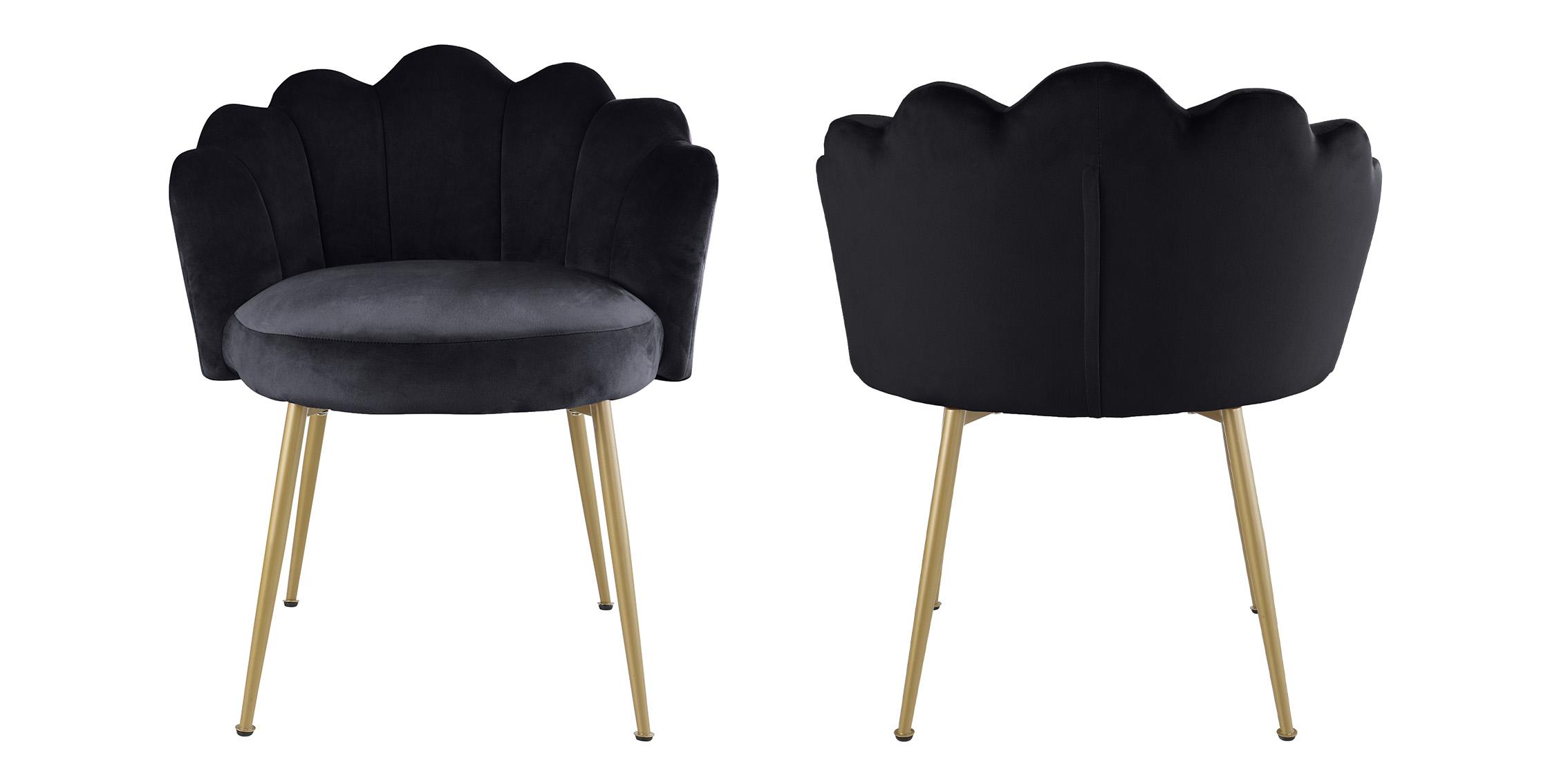 

        
Meridian Furniture CLAIRE 748Black-C Arm Chair Set Black Velvet 647899953705
