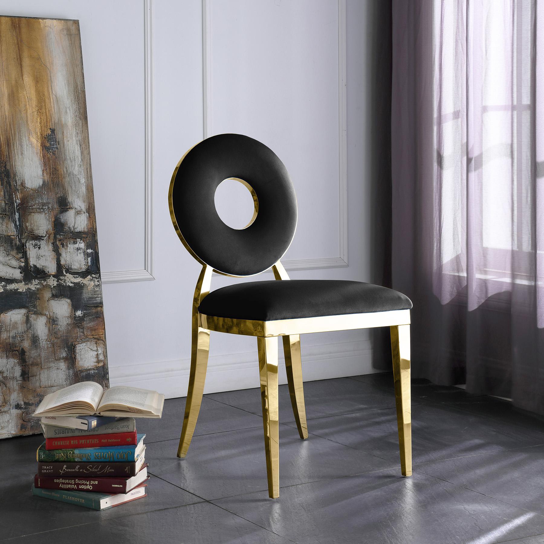

    
Black Velvet & Gold Steel Chair Set 2Pcs CAROUSEL 858Black-C Meridian Modern
