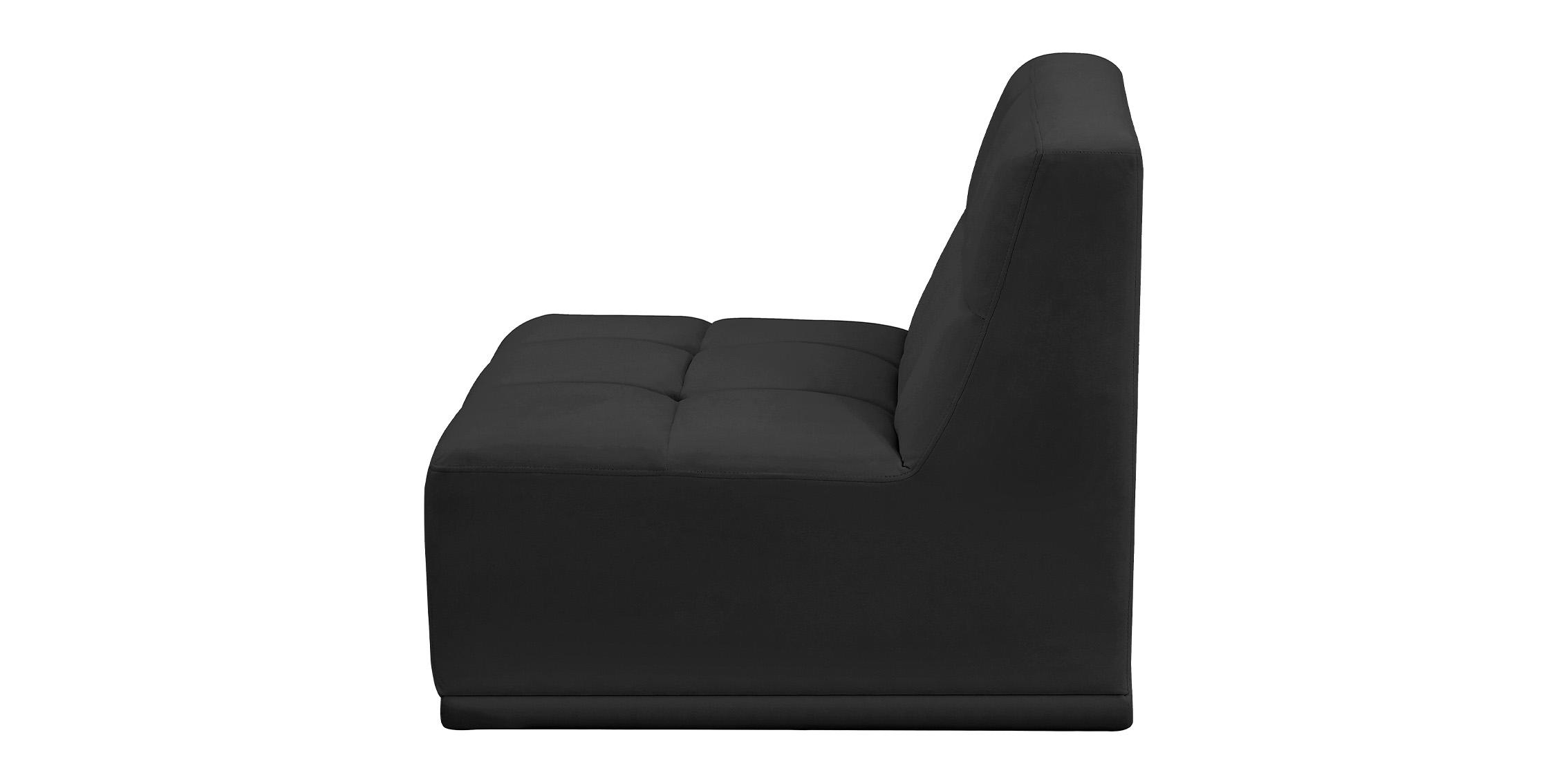 

        
Meridian Furniture RELAX 650Black-Armless Armless Chair Black Velvet 094308265926
