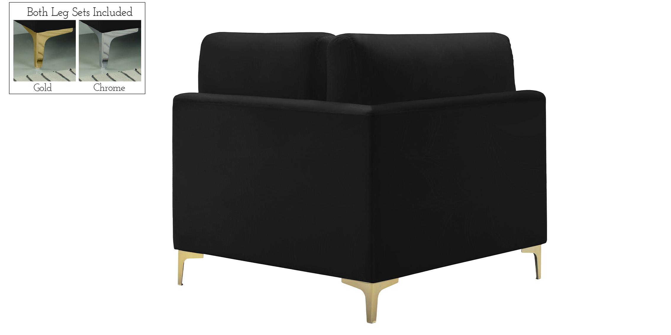 

        
Meridian Furniture JULIA 605Black-Corner Corner chair Black Velvet 753359799926

