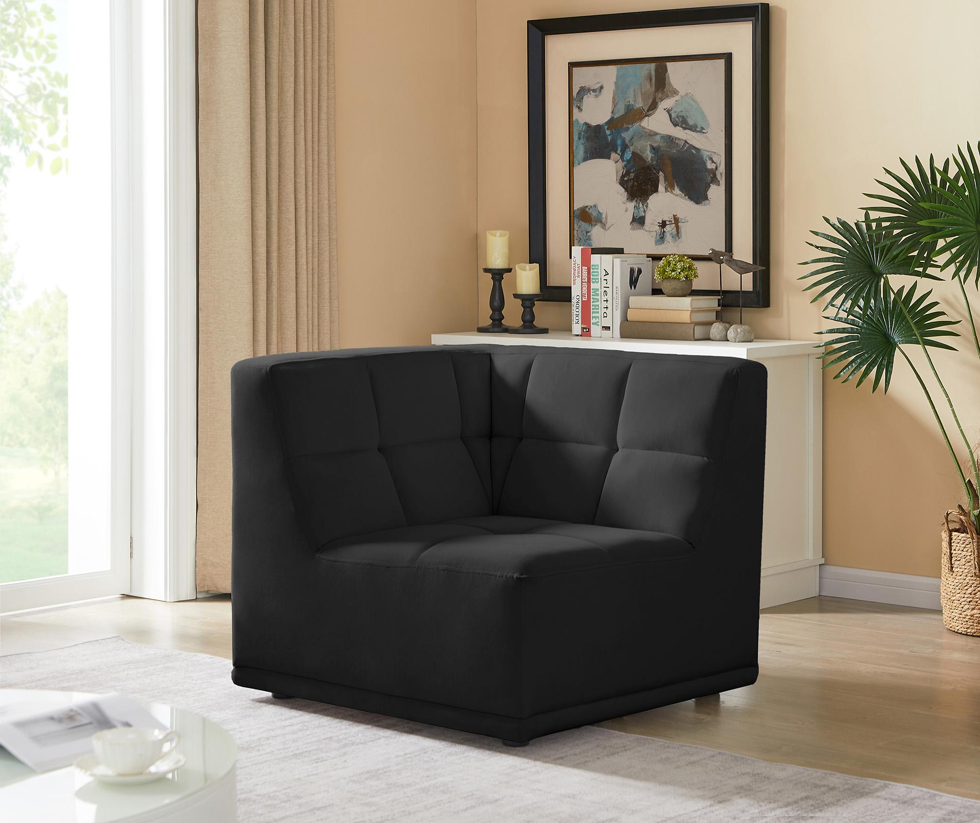 

    
Black Velvet Modular Corner Chair 650Black-Corner Meridian Modern Contemporary
