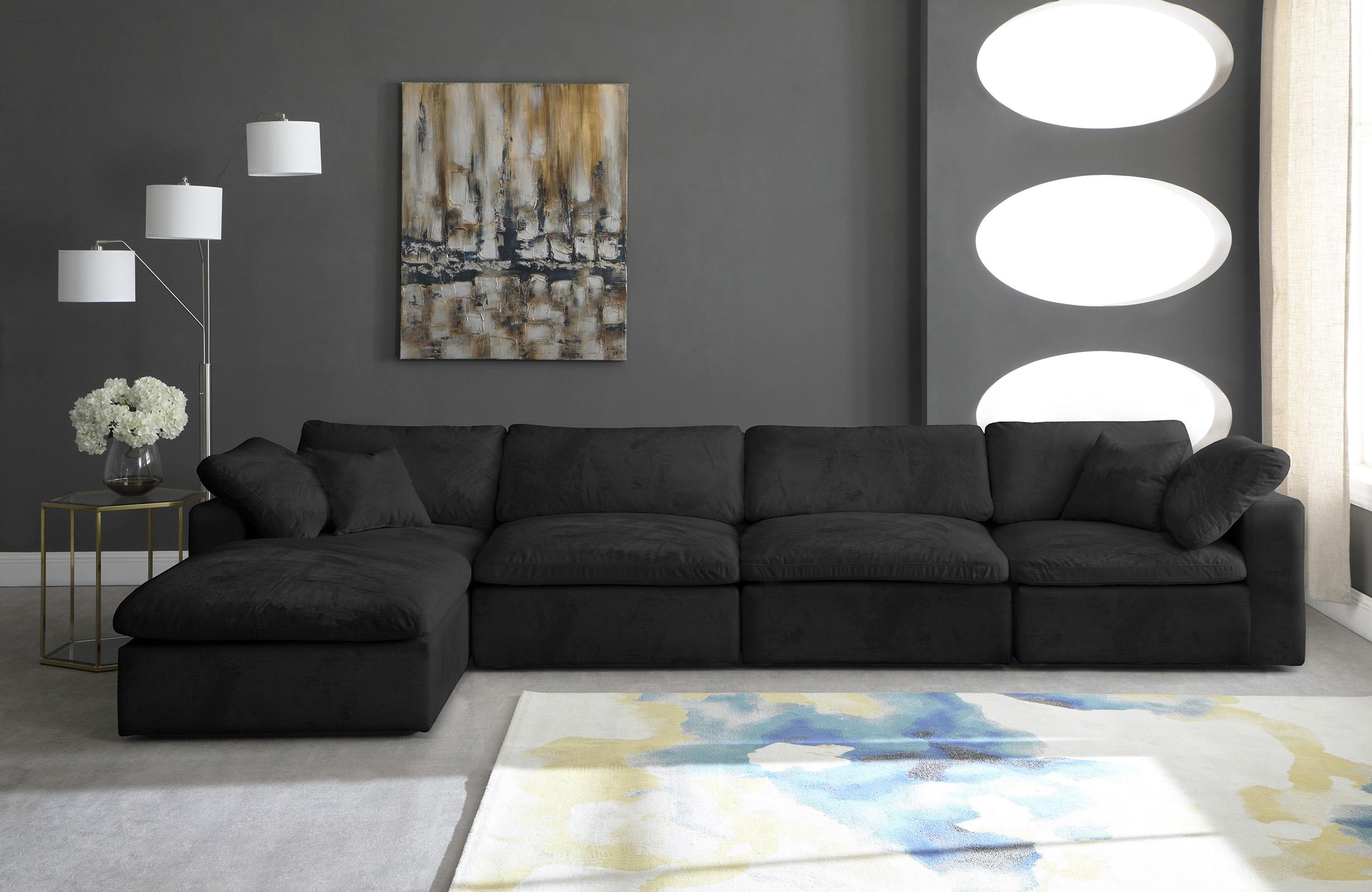 

    
634Black-Sec5A Meridian Furniture Modular Sectional Sofa
