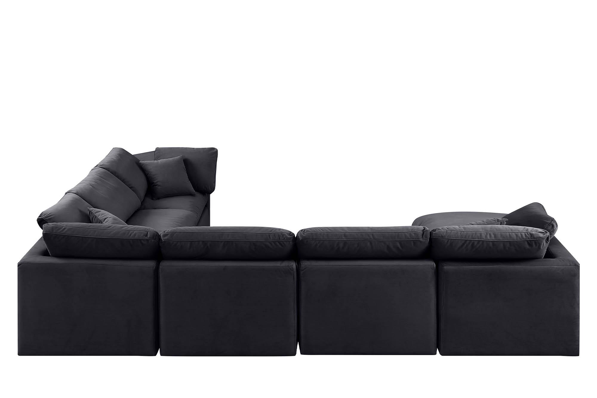 

    
147Black-Sec7A Meridian Furniture Modular Sectional Sofa
