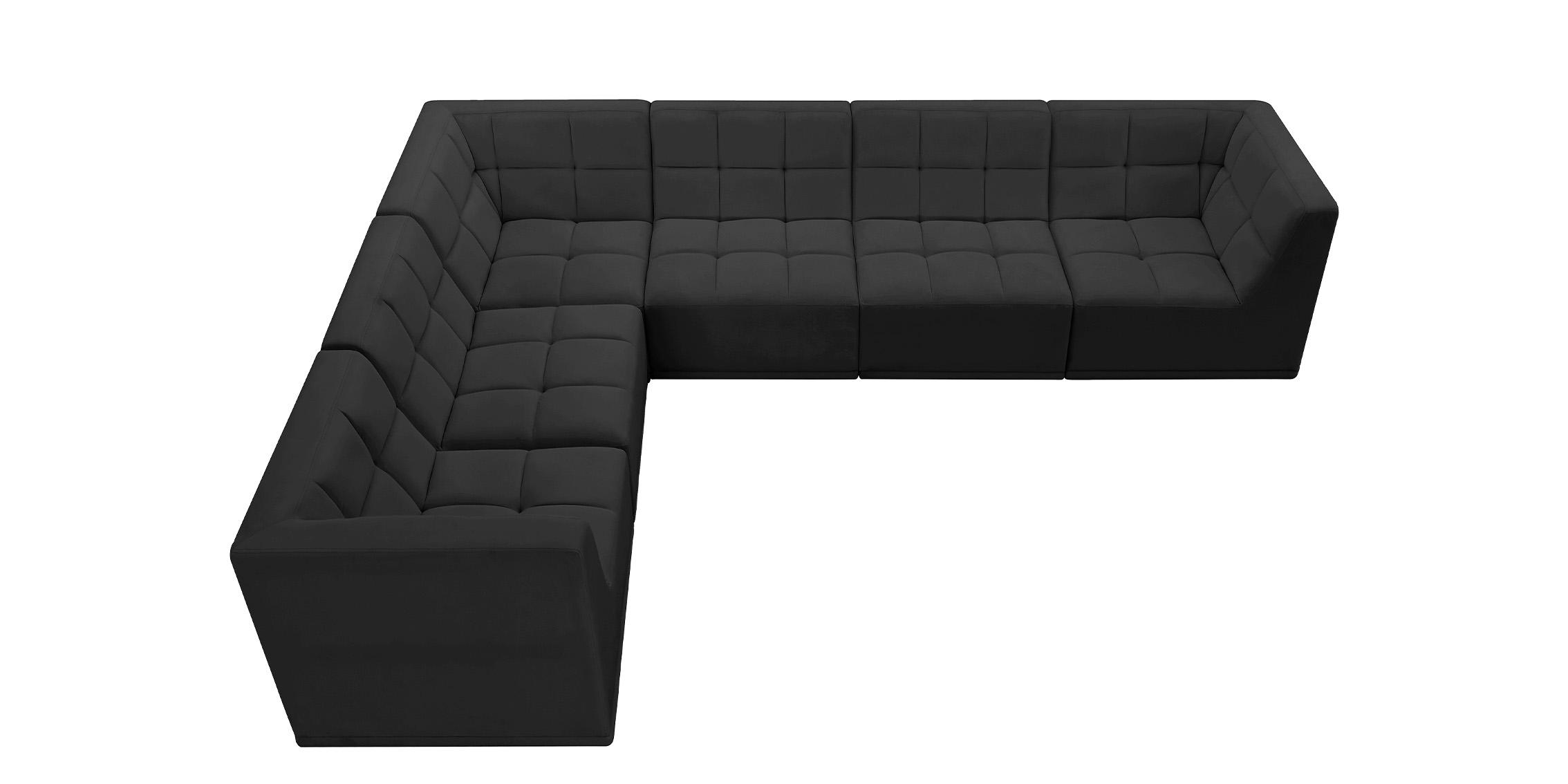

    
650Black-Sec6A Meridian Furniture Modular Sectional
