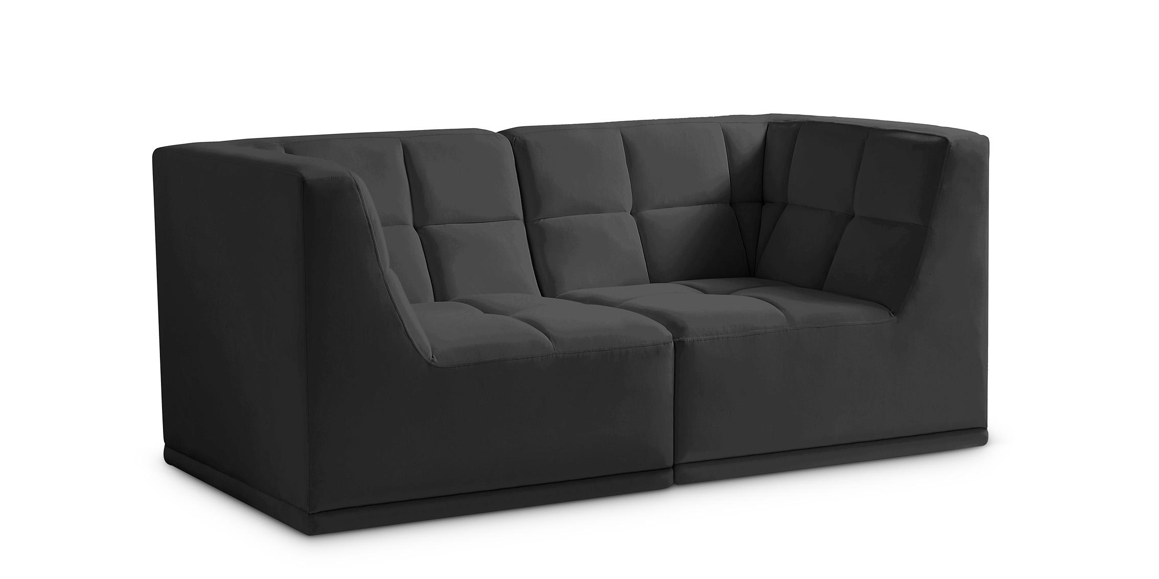 

    
Black Velvet Modular Sofa 650Black-S68 Meridian Modern Contemporary
