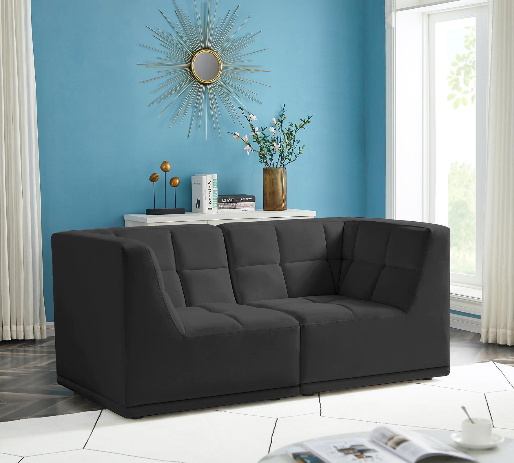 

    
Black Velvet Modular Sofa 650Black-S68 Meridian Modern Contemporary
