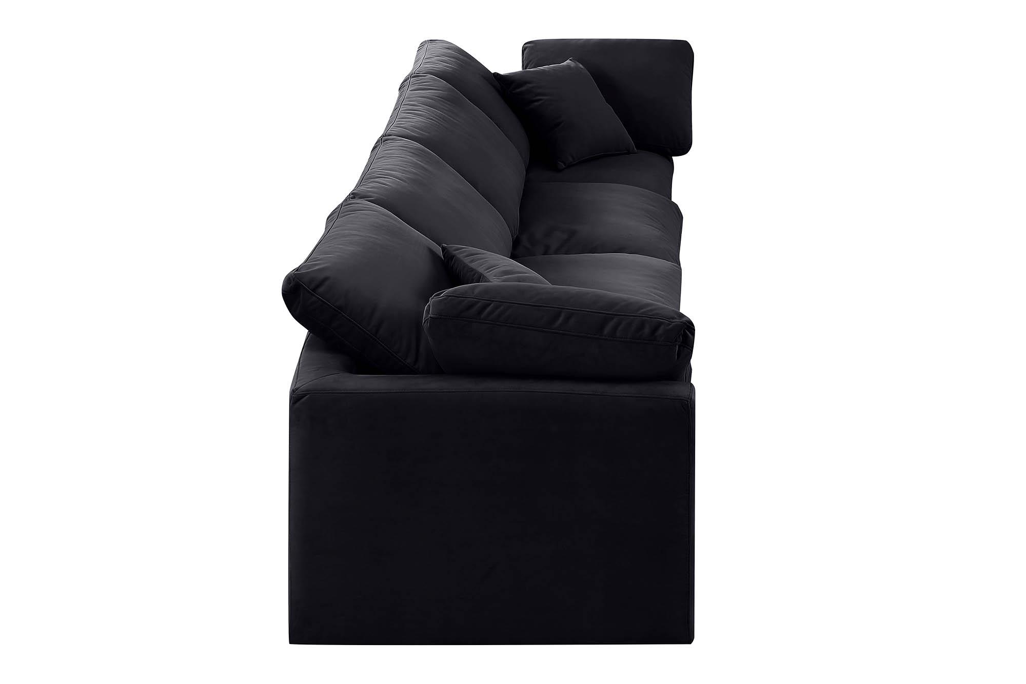 

        
Meridian Furniture INDULGE 147Black-S140 Modular Sofa Black Velvet 094308316277
