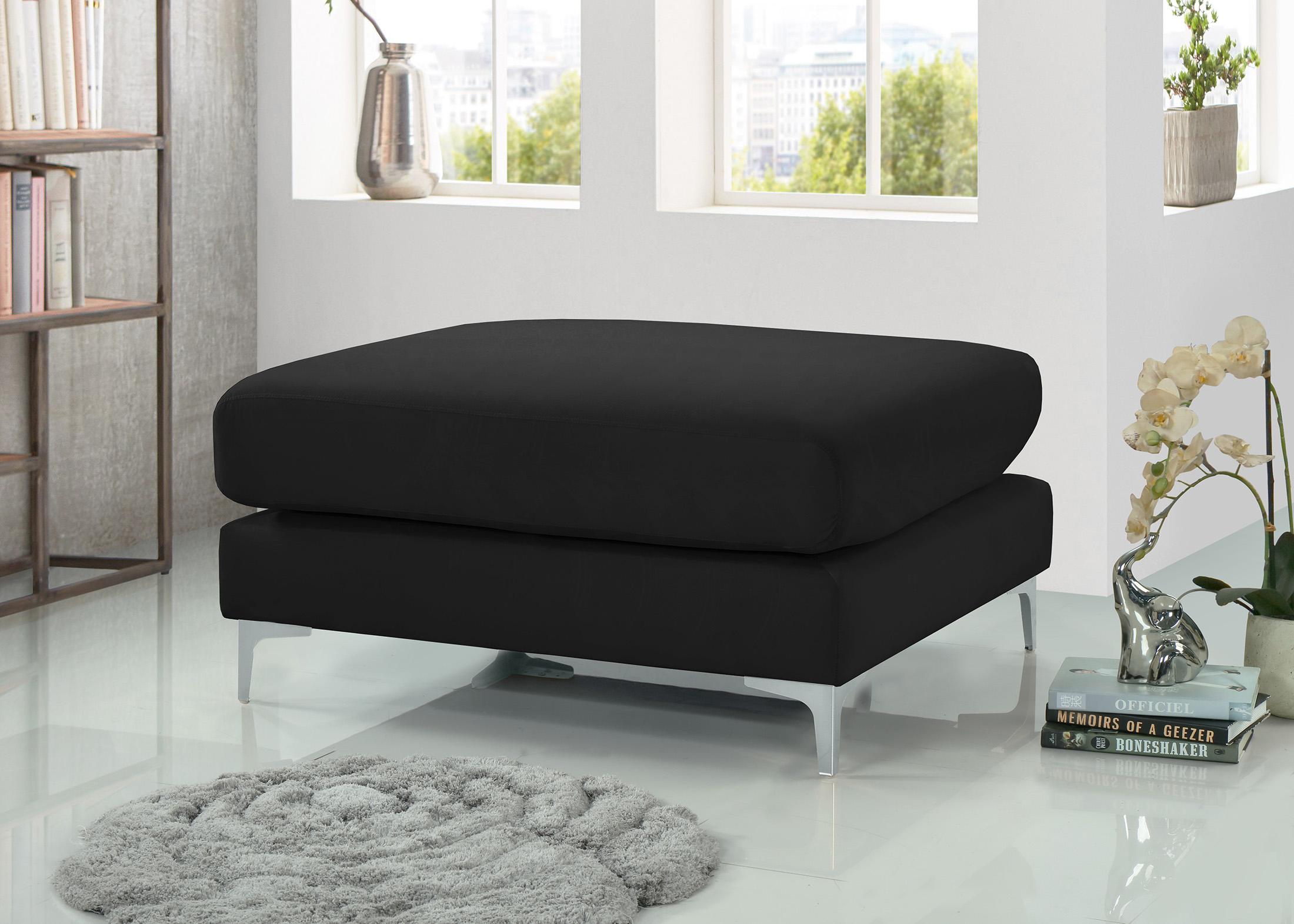 

    
Meridian Furniture JULIA 605Black-Ott Ottoman Black 605Black-Ott
