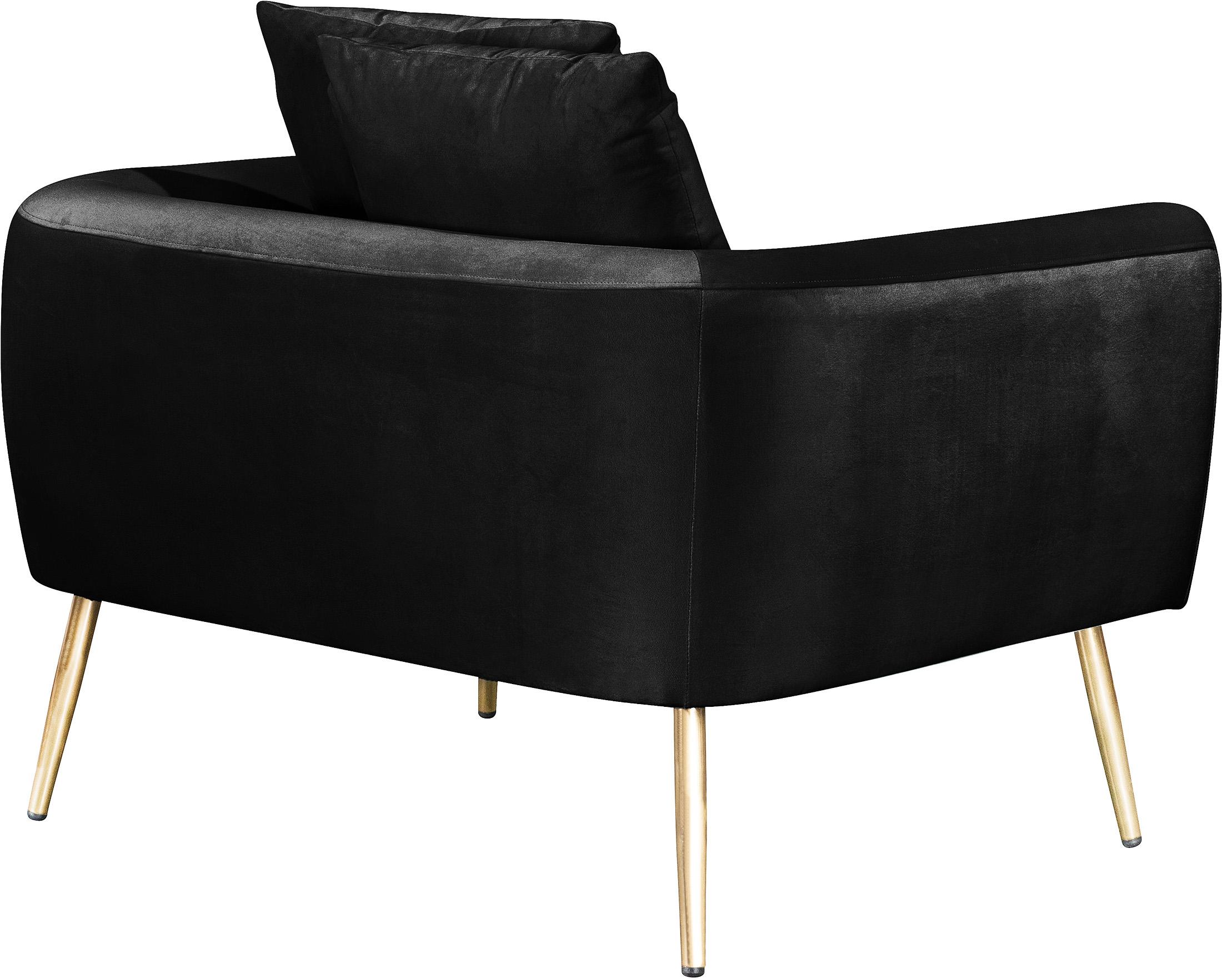 

        
Meridian Furniture Quinn Armchair Black Fabric 753359801261
