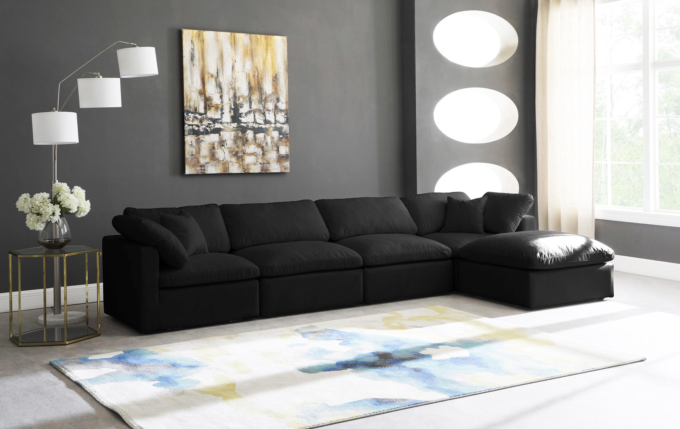 

    
602Black-Sec5A Meridian Furniture Modular Sectional Sofa
