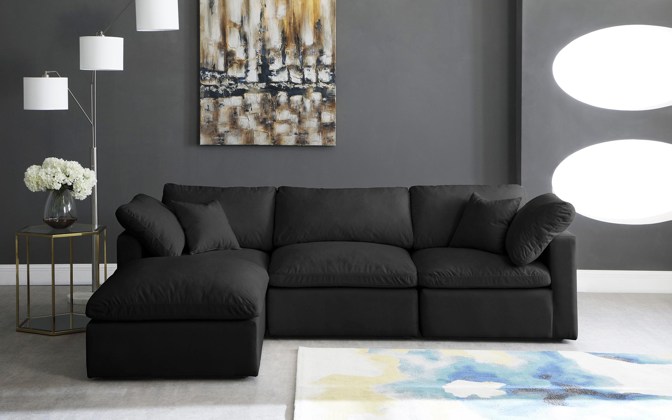 

    
602Black-Sec4A Meridian Furniture Sectional Sofa
