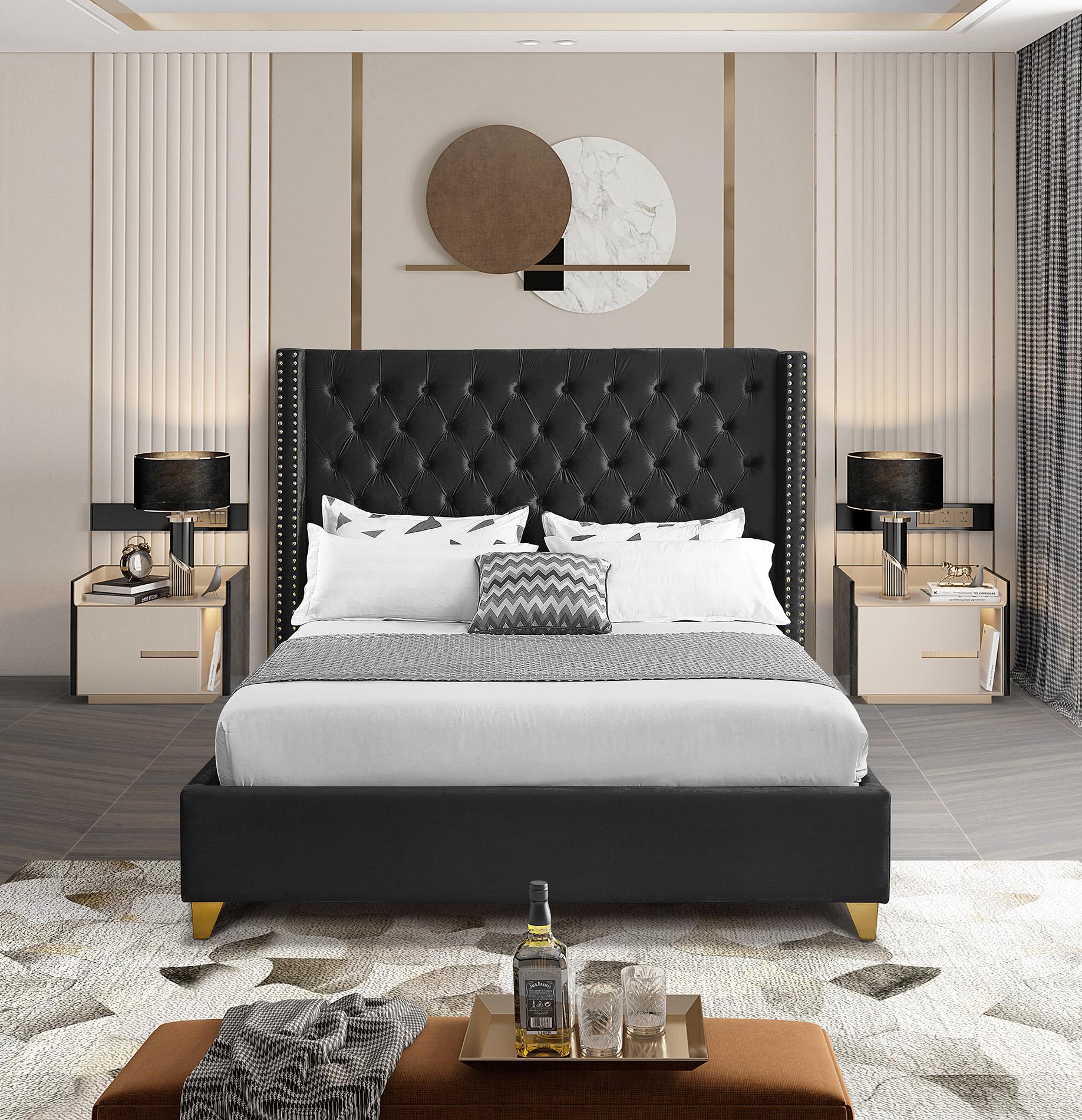 

        
Meridian Furniture BAROLO Black-F Platform Bed Black Velvet 753359807478

