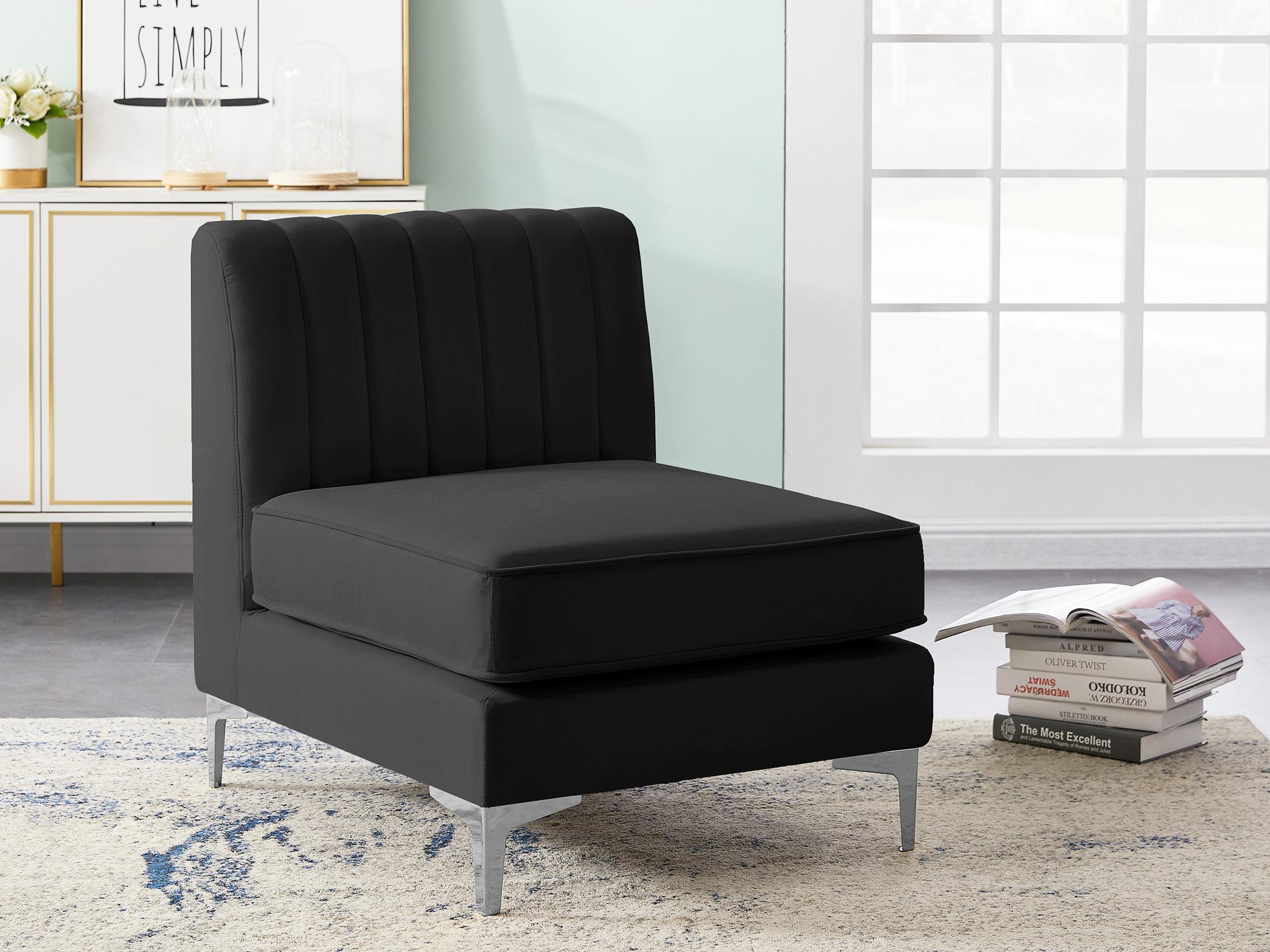 

    
BLACK Velvet Tufted Modular Armless Chair ALINA 604Black-Armless Meridian Modern
