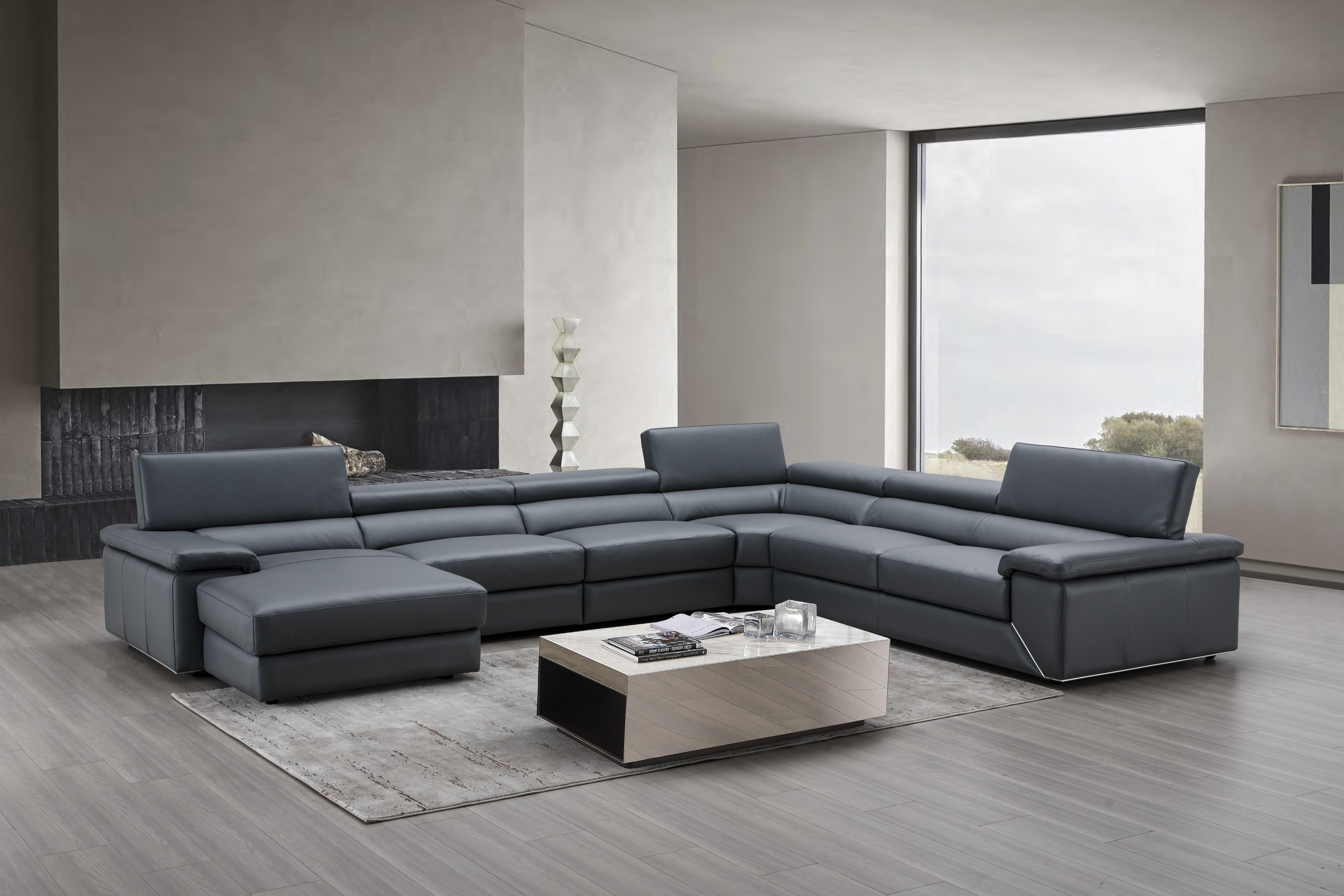 

                    
J&M Furniture Kobe Sectional Sofa Gray Premium Leather Purchase 
