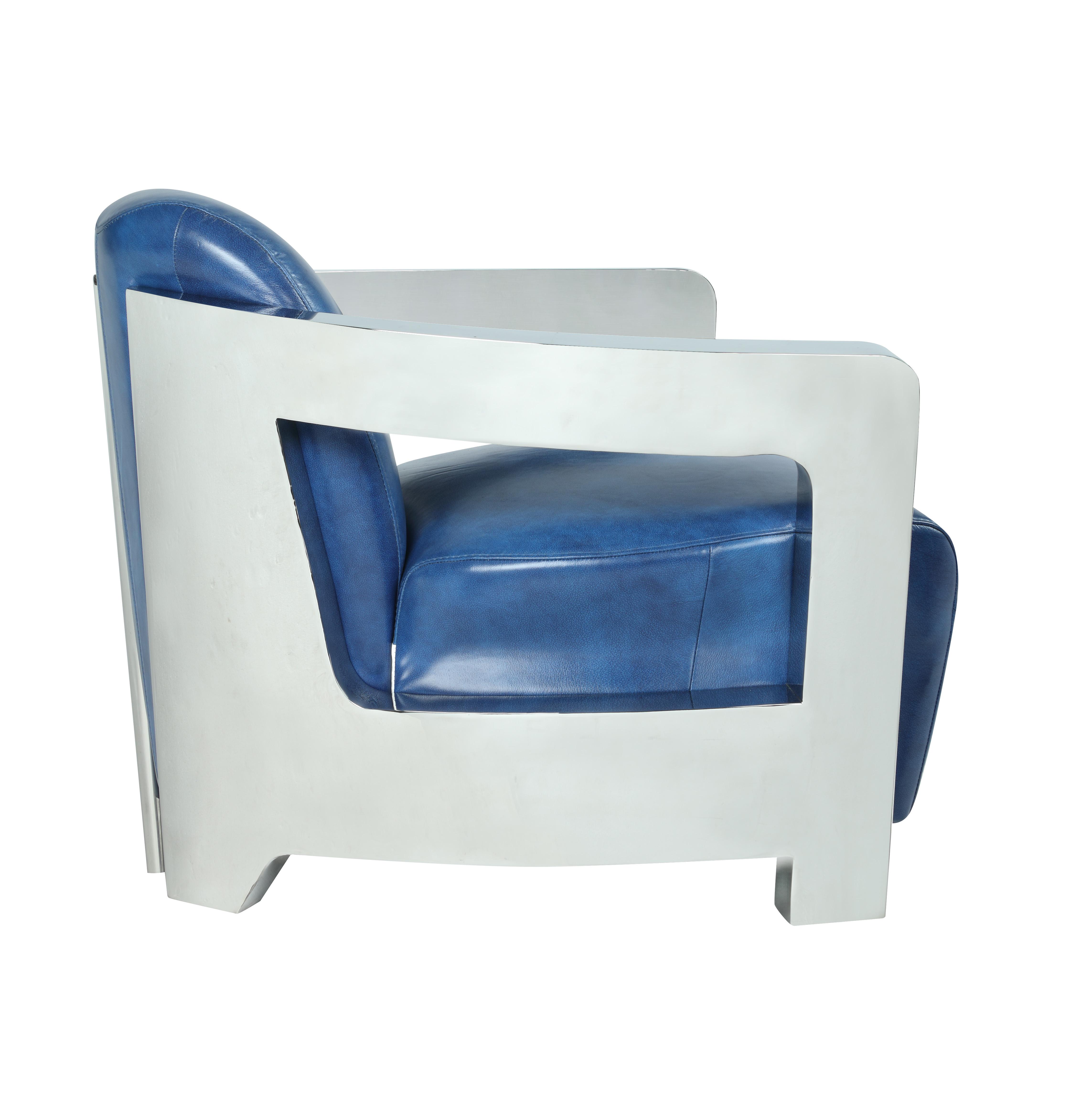 

    
Chintaly Imports 2099-ACC Accent Chair Blue 2099-ACC-BLU
