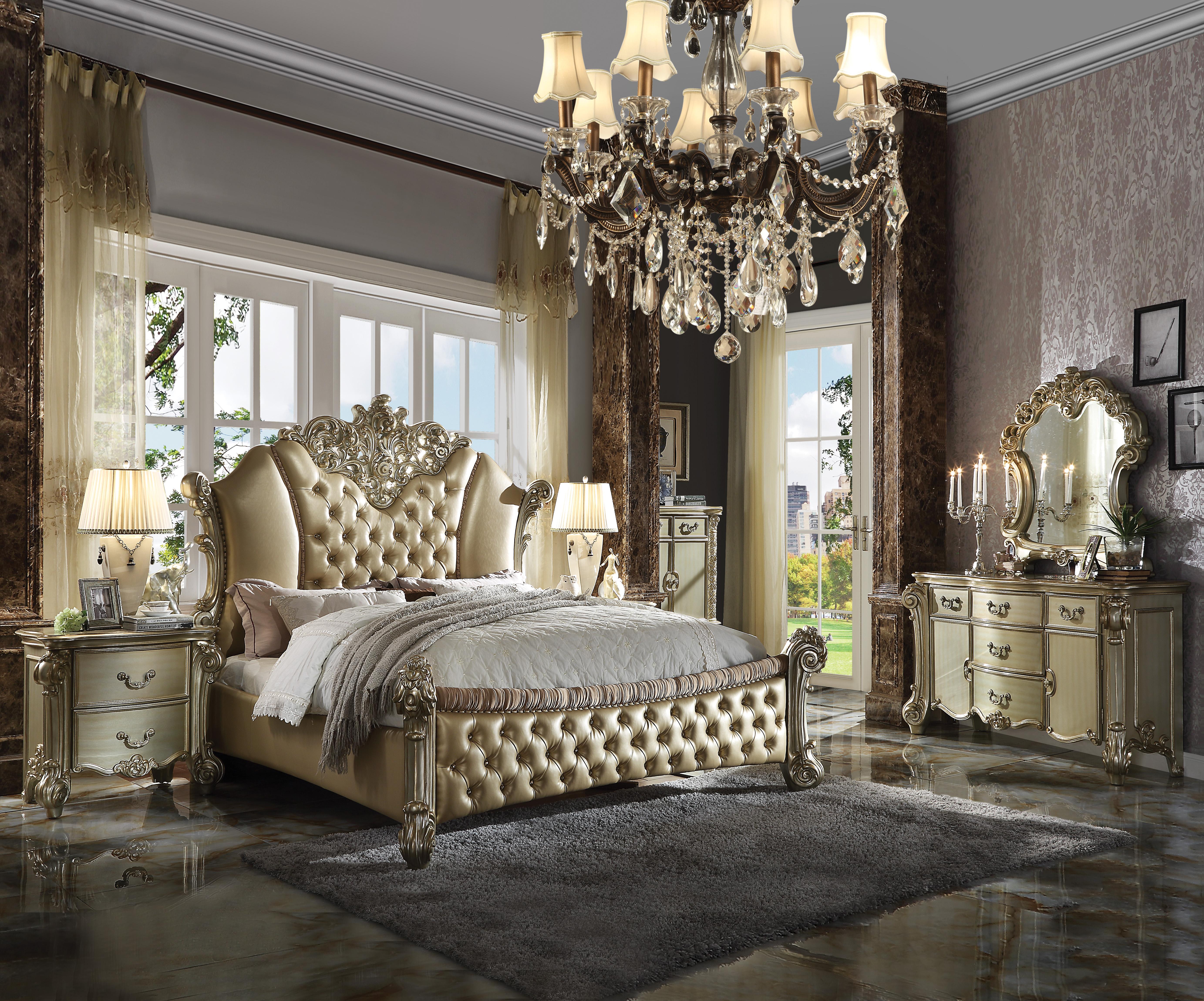 

    
Bone & Gold Patina Padded Queen Bedroom 5P Vendome II-28030Q  Acme Traditional
