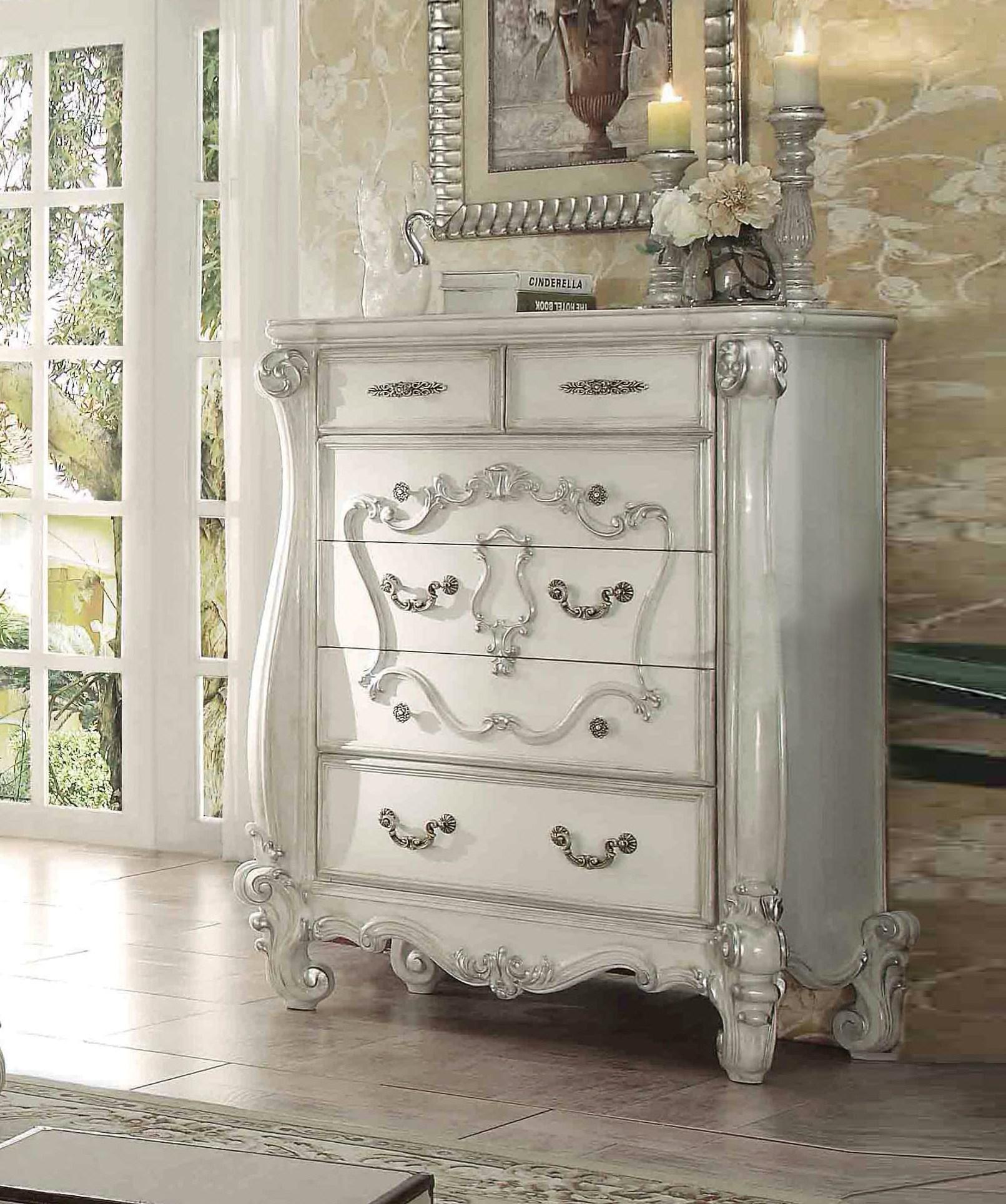 Classic, Traditional Bachelor Chest Versailles-21136 Versailles-21136 in Bone, White 