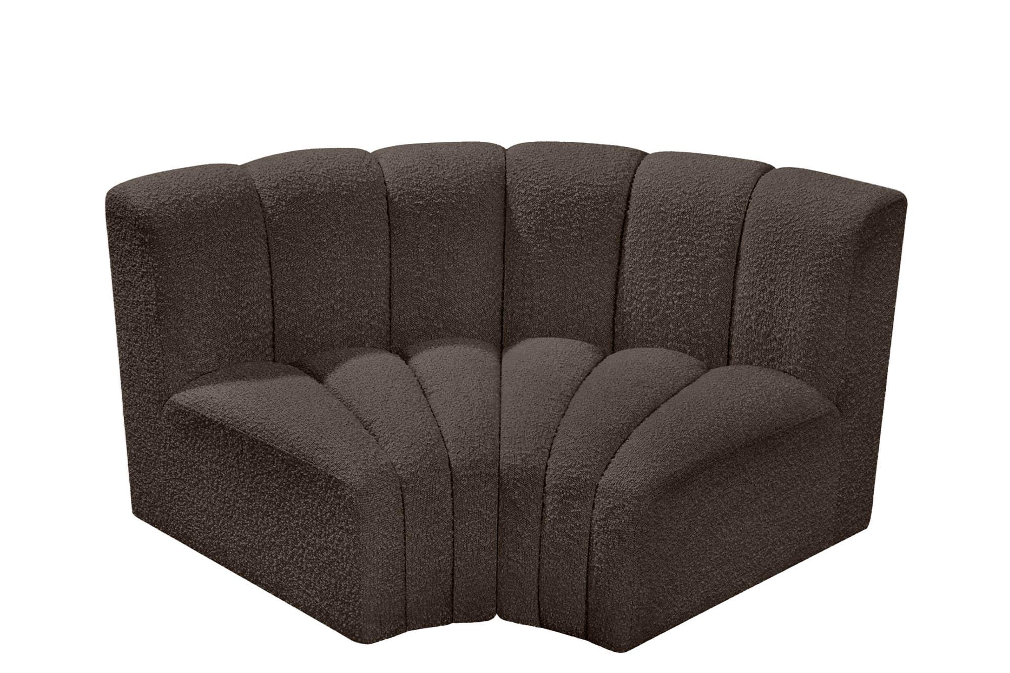 

    
Meridian Furniture ARC 102Brown-S2B Modular Sectional Sofa Brown 102Brown-S2B
