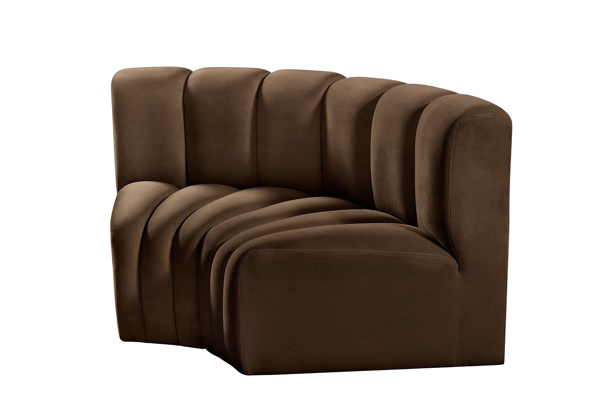 

    
103Brown-S2B Meridian Furniture Modular Sectional Sofa
