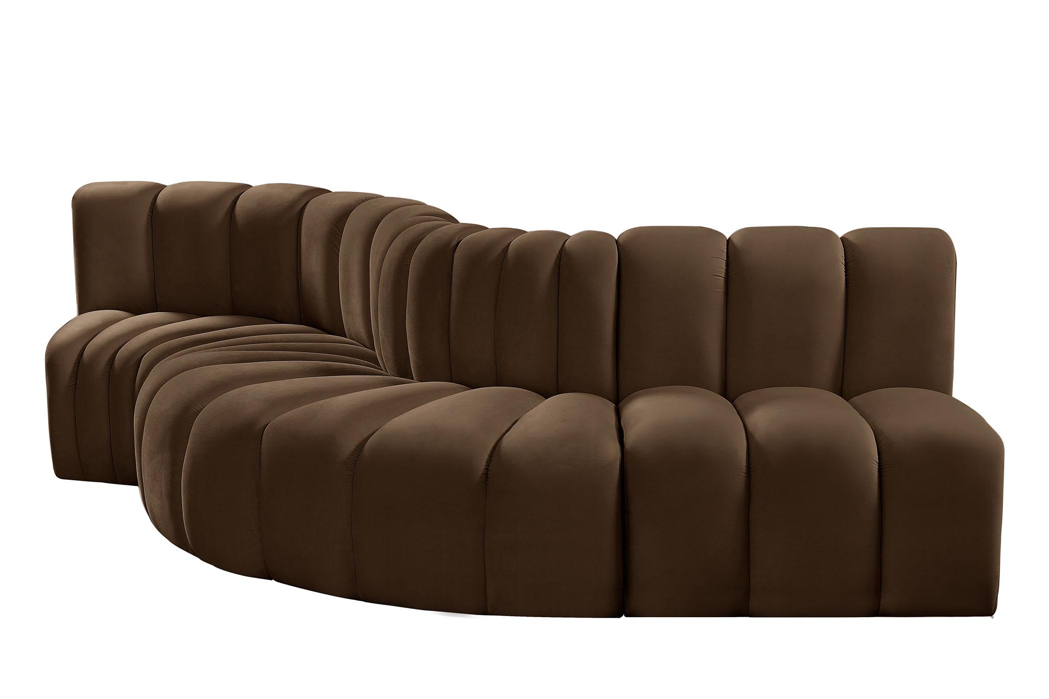 

        
Meridian Furniture ARC 103Brown-S5B Modular Sectional Sofa Brown Velvet 094308300016
