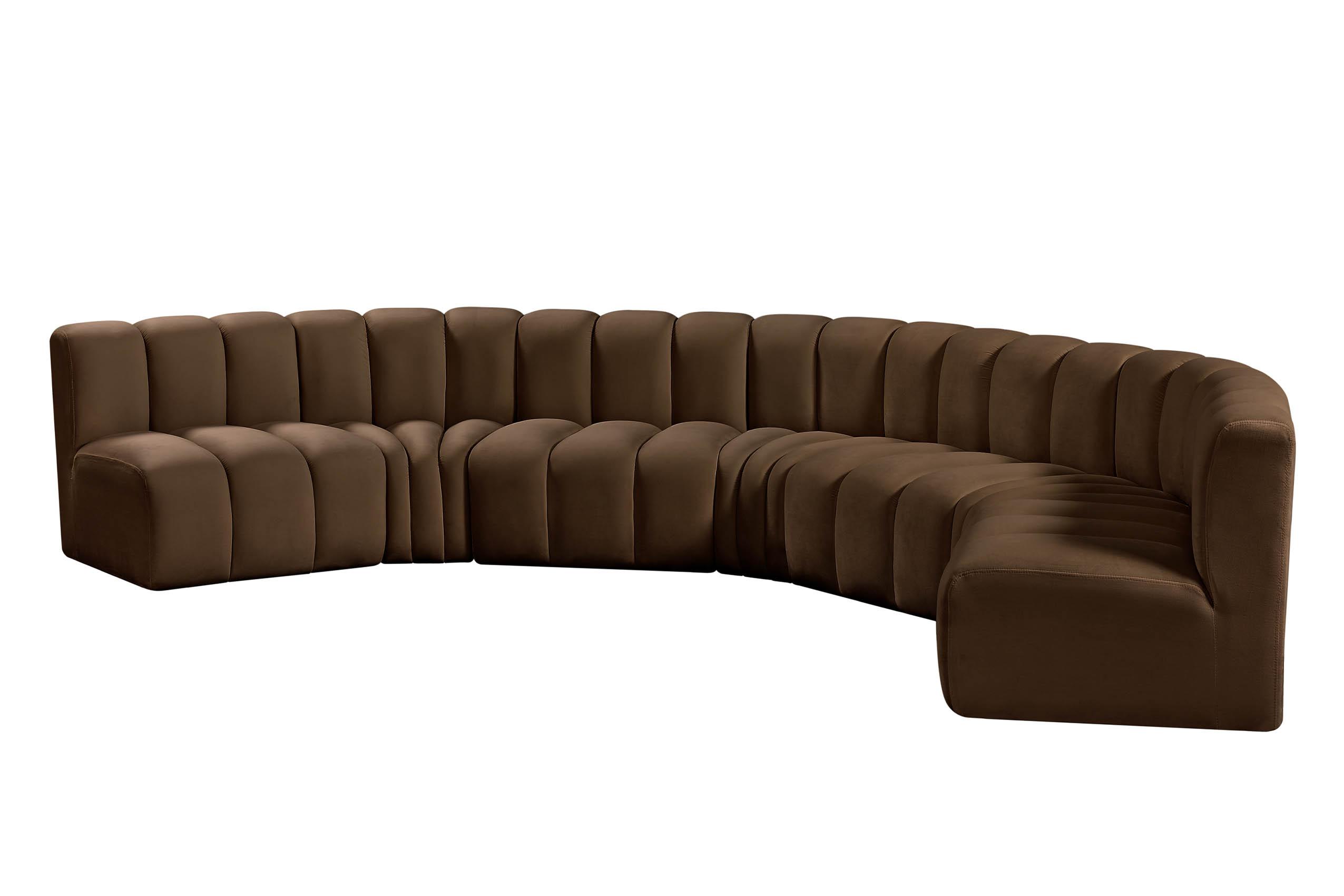

        
Meridian Furniture ARC 103Brown-S7B Modular Sectional Sofa Brown Velvet 094308300085

