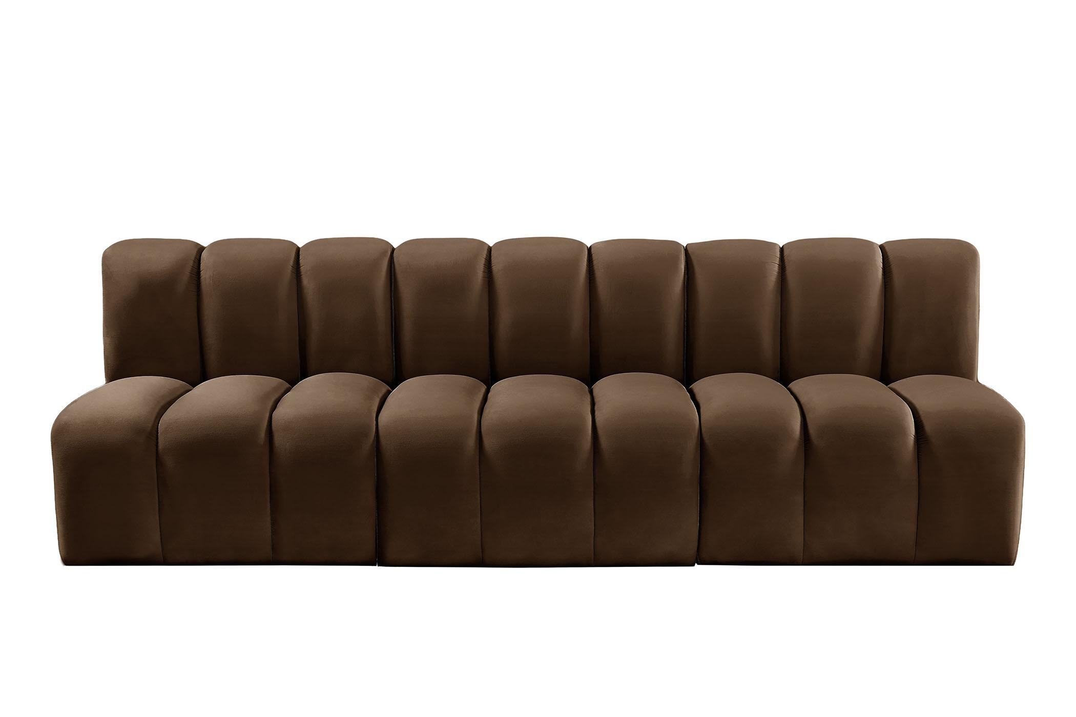 

        
Meridian Furniture ARC 103Brown-S3F Modular Sofa Brown Velvet 094308299921
