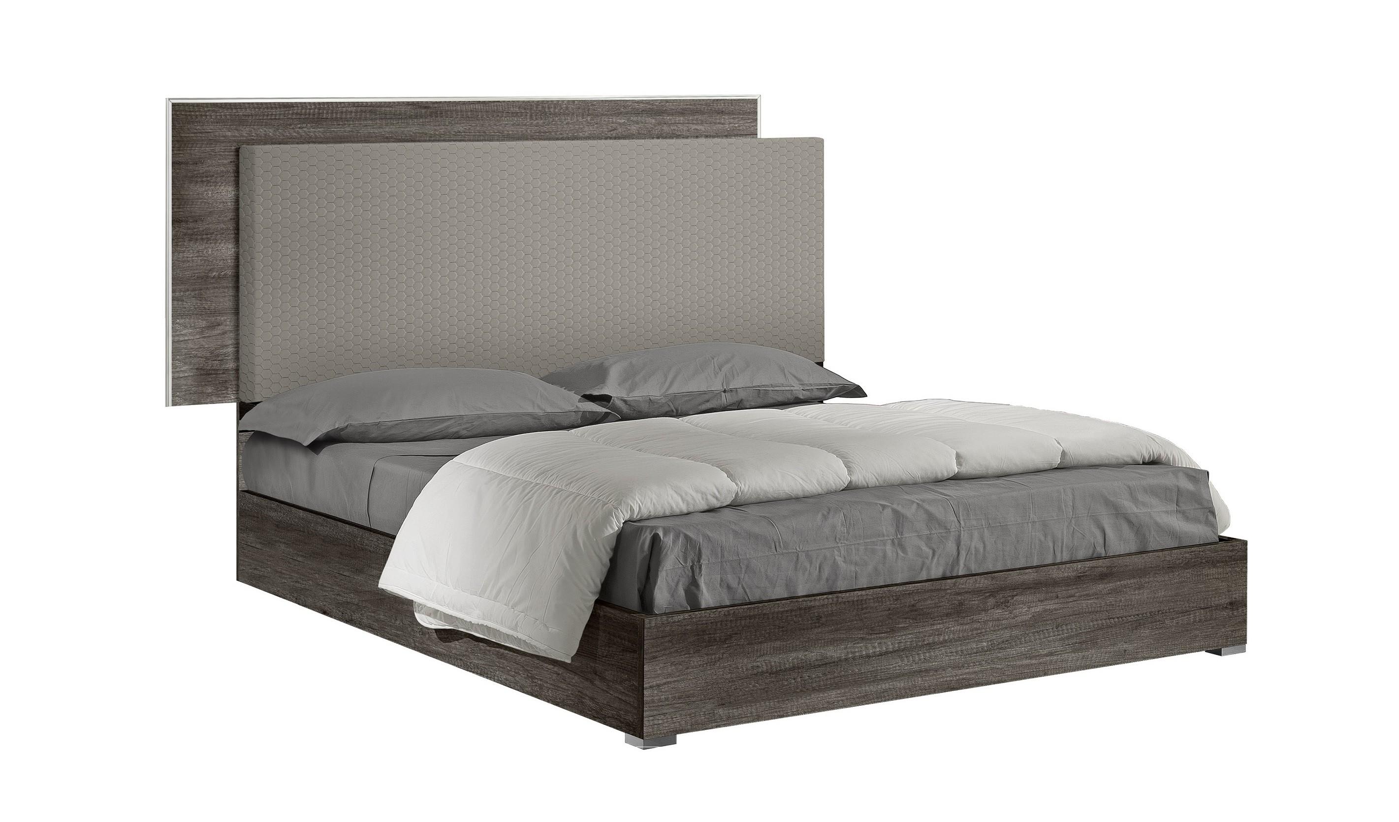

    
Canyon Oak Lacquer & Beige Velvet.King Size Bed  MADE IN ITALY J&M Portofino
