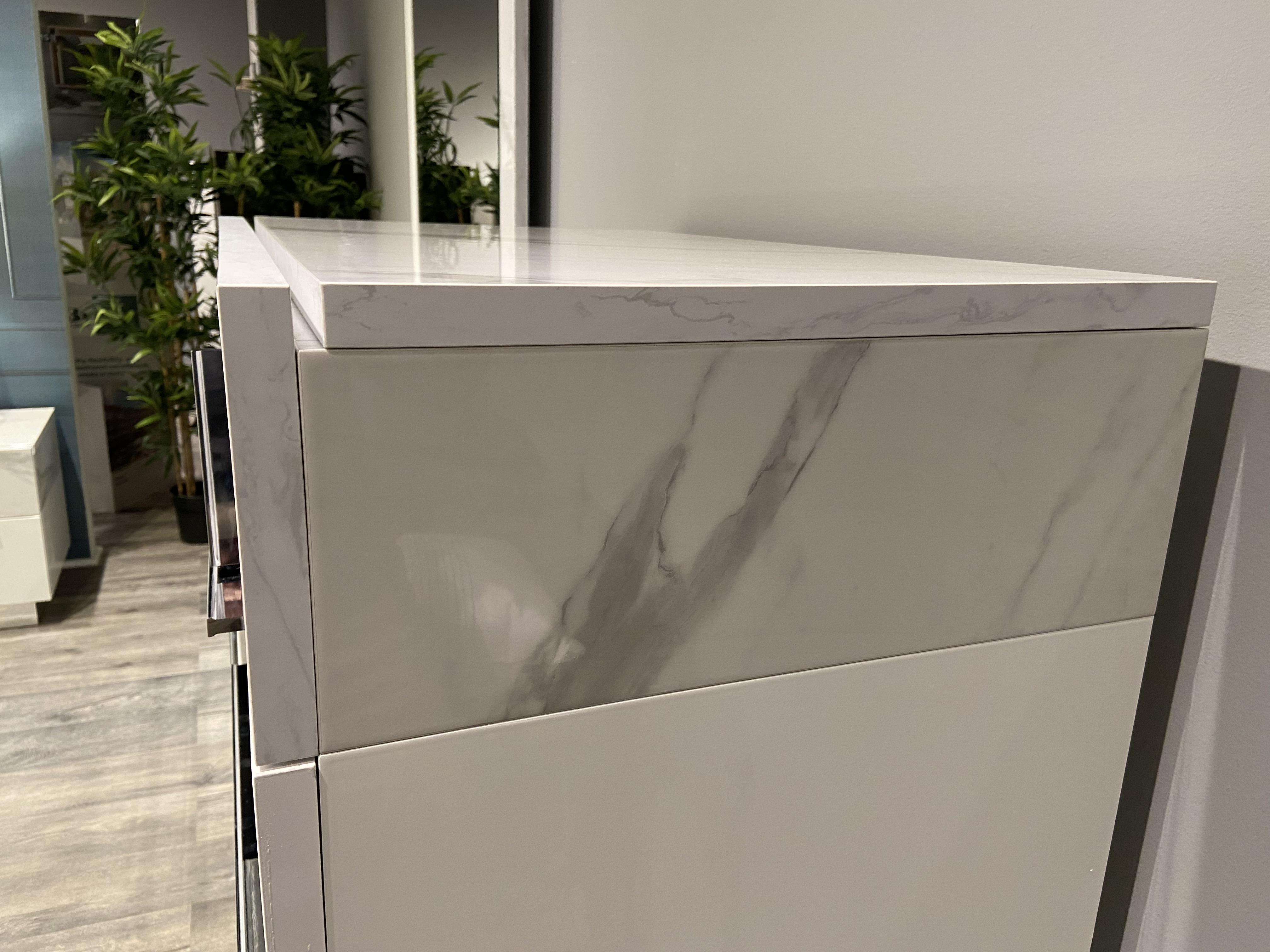 

                    
Buy Carrara Marble Finish King Size Premium Bedroom Set 5Pcs Modern J&M Sunset
