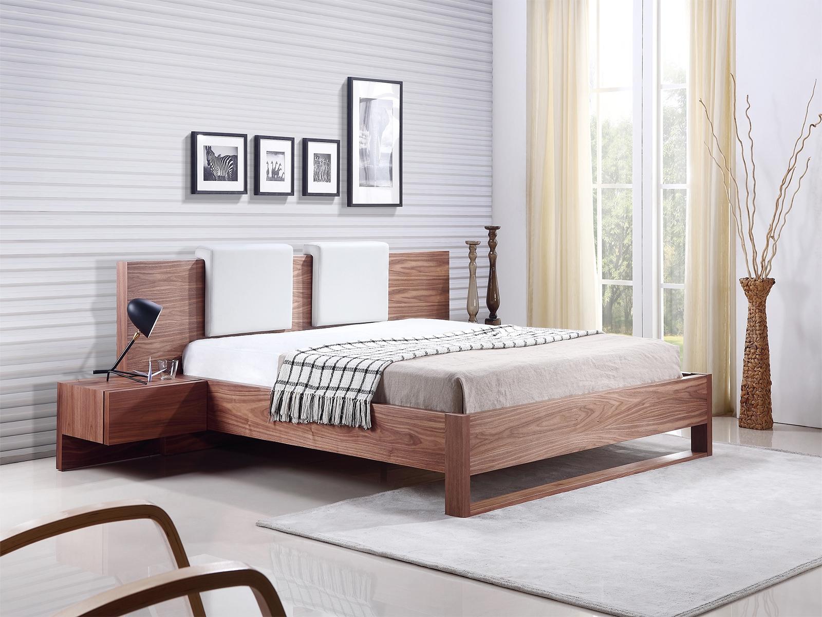 

    
Casabianca BAY Modern Walnut Veneer & White Eco-Leather King Size Platform Bed
