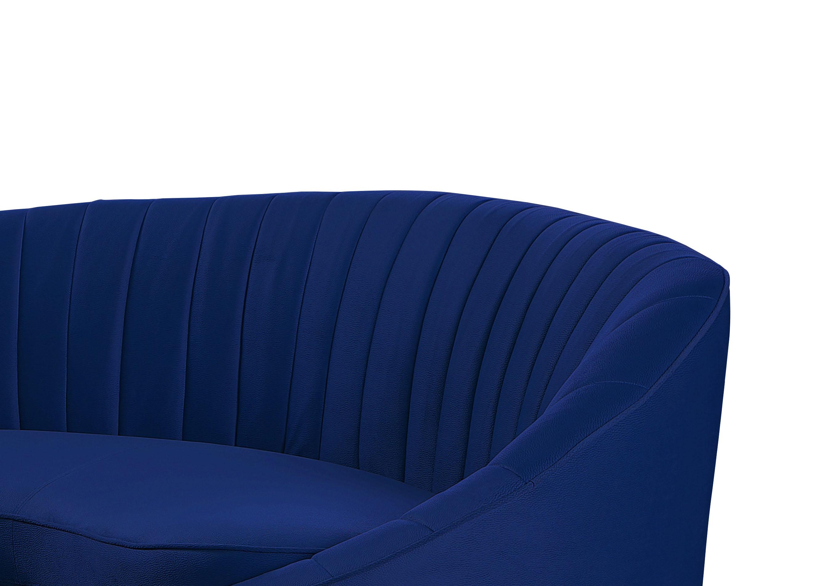

    
DALLAS-SFA-BLU Chaise-style Sofa with/ Pet & Stain Resistant Fabric in Blue Dallas by Chintaly Imports
