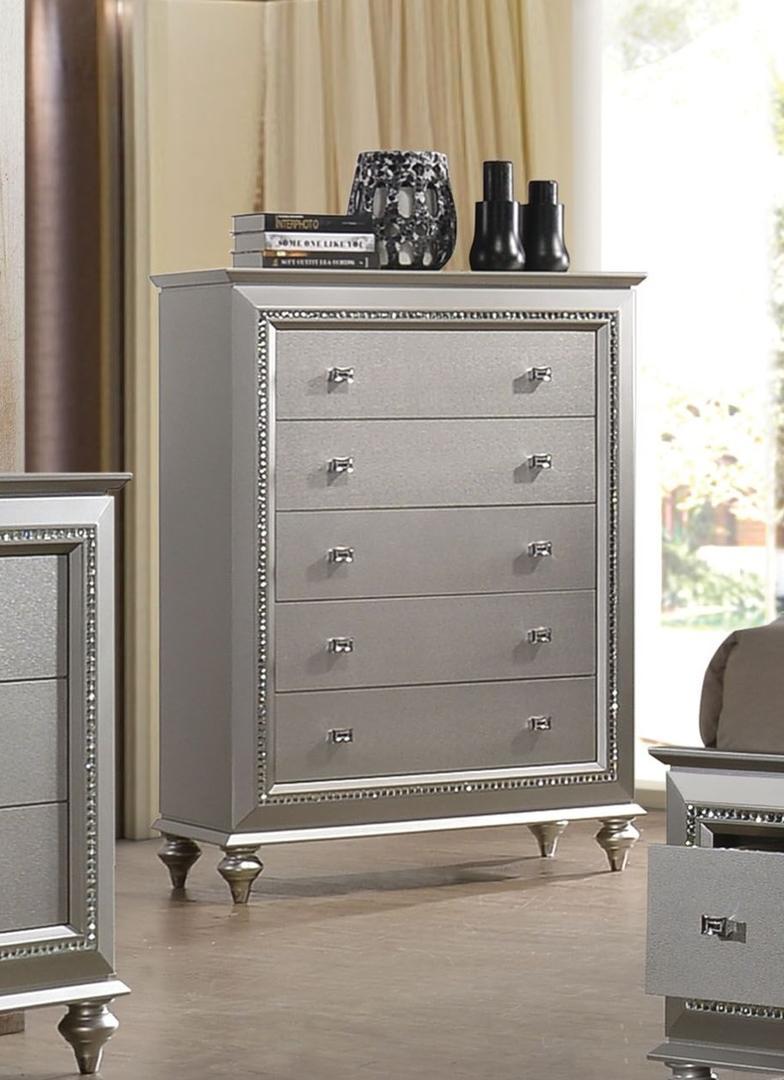 

    
Kaitlyn-27230Q-Set-5 Glam Queen Storage Bedroom Set 5 w/Chest w/LED Champagne 27230Q Kaitlyn Acme
