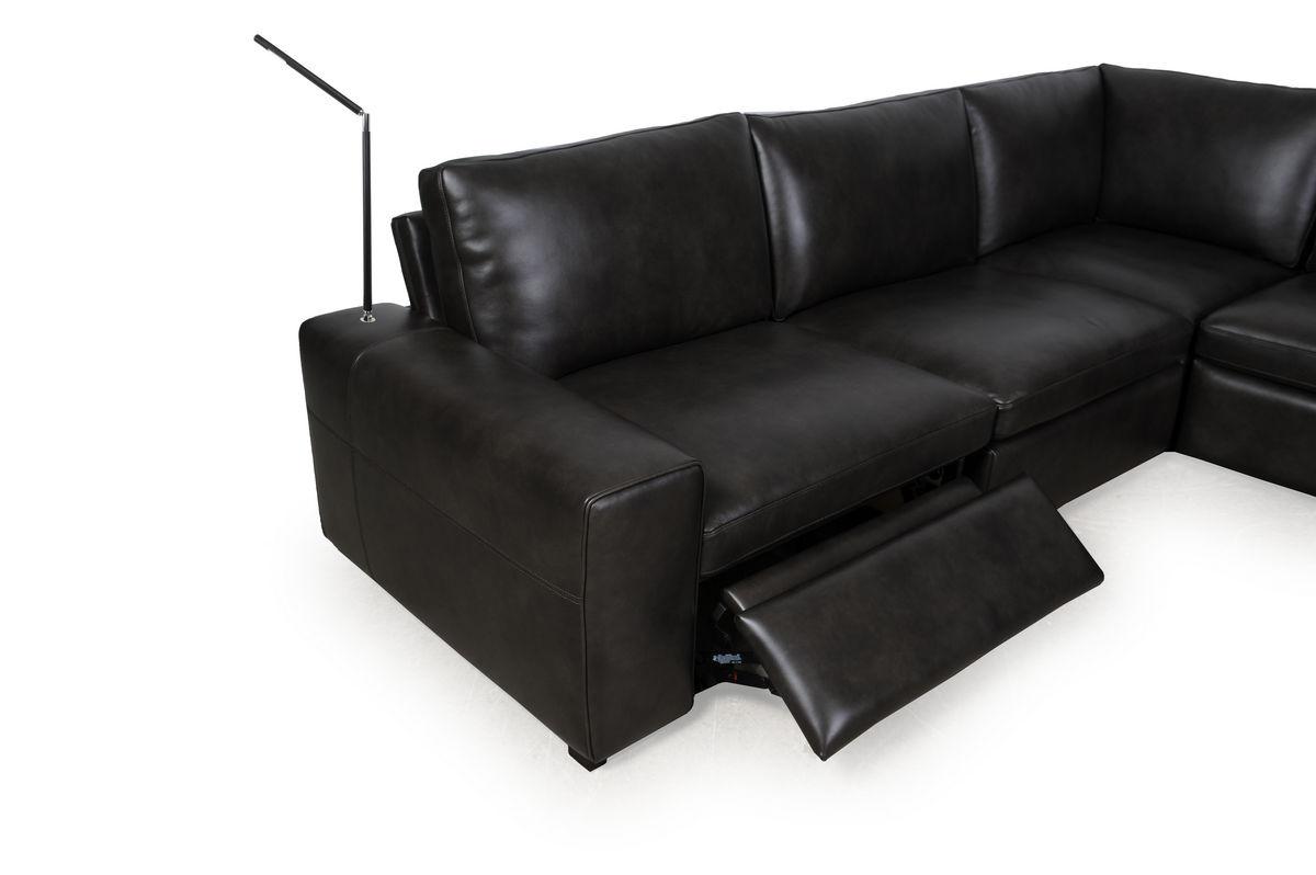 

    
591 - Clifford Reclining Sectional
