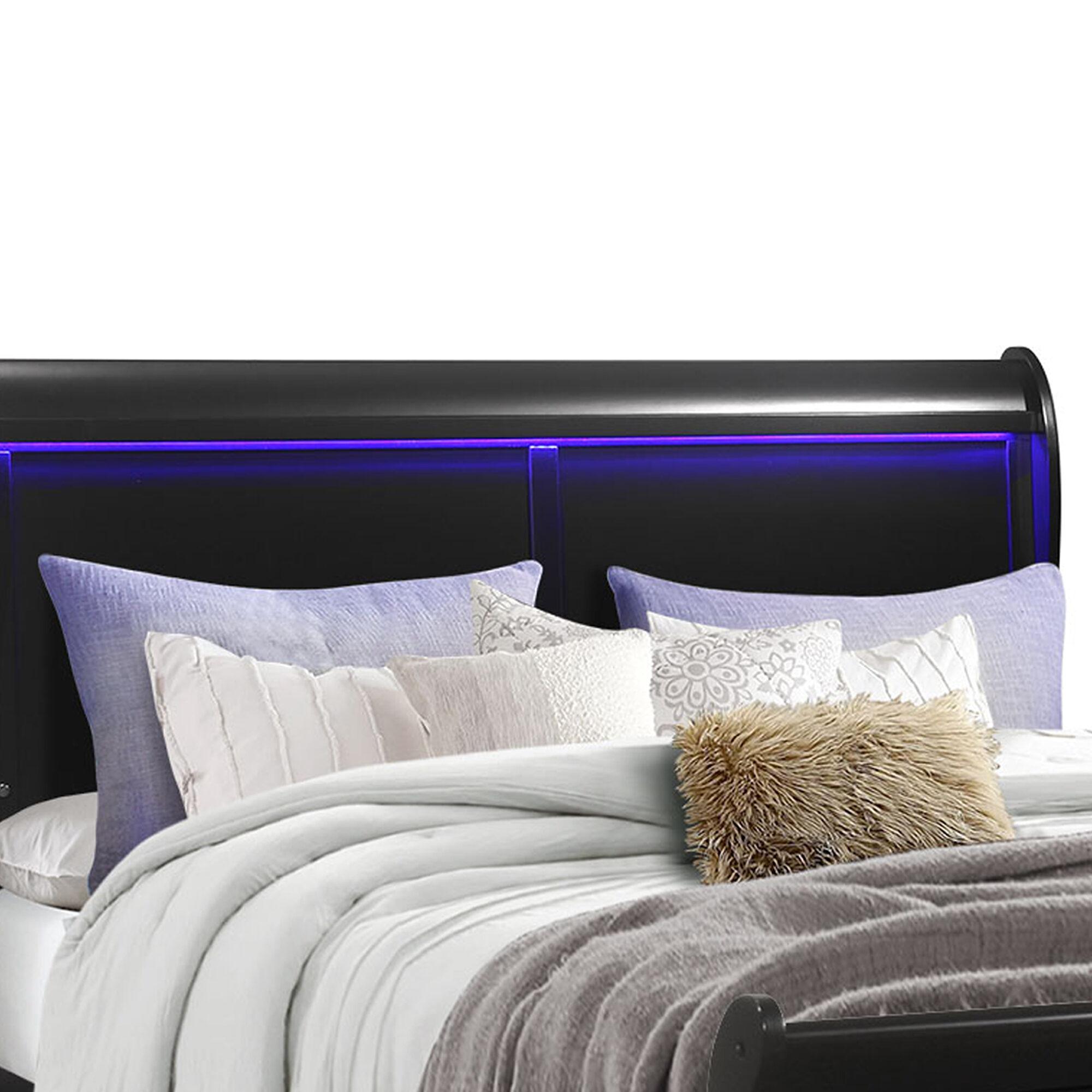

    
Global Furniture USA CHARLIE Platform Bed Black CHARLIE-BLACK-FB
