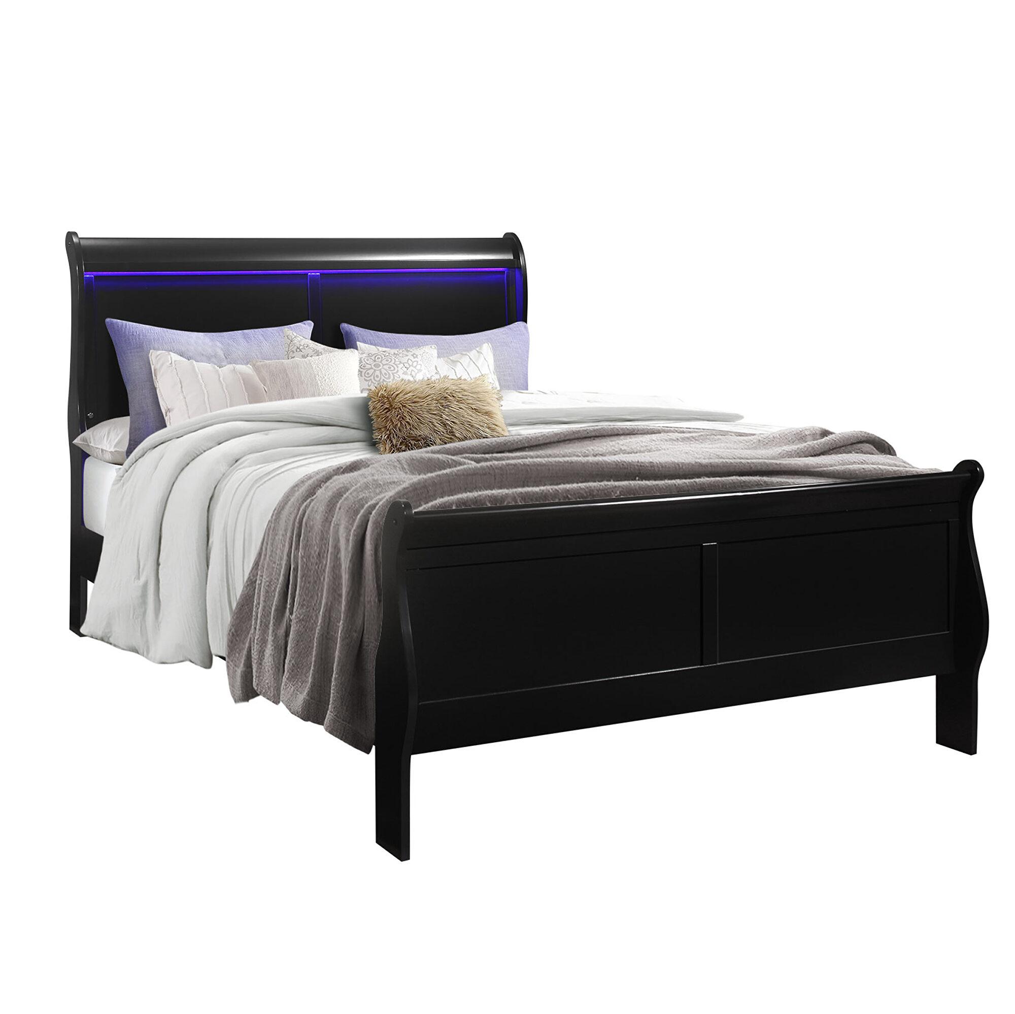 

    
CHARLIE Traditional Black Finish Rubberwood Queen Bed Set 3Pcs w/ Led Lights Global USA
