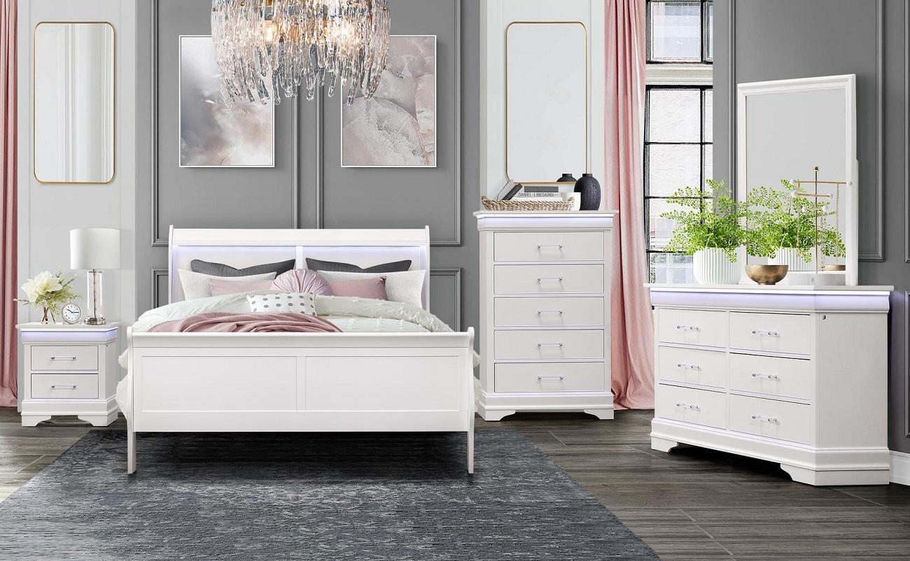 

    
CHARLIE-WHITE-QB Global Furniture USA Platform Bed

