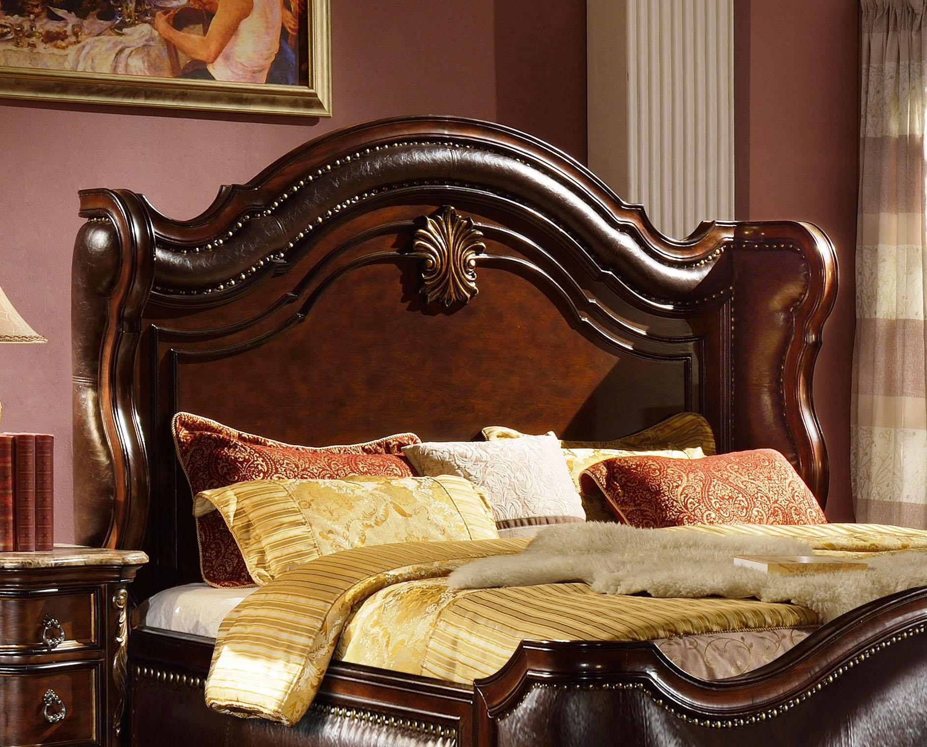 

    
Cherry Bonded Leather Sleigh King Bed Traditional Mcferran B3000
