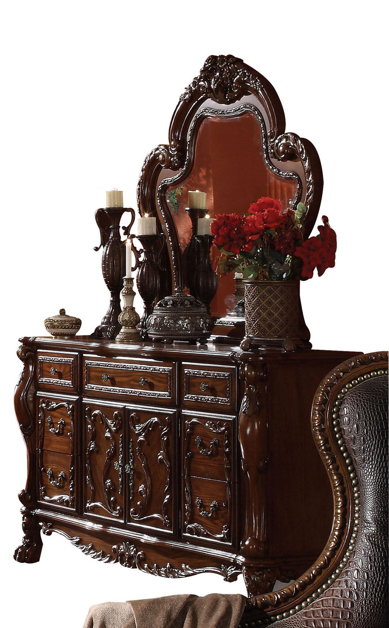 

    
 Shop  Cherry Oak Queen Bedroom Set 5Pcs Carved Wood 12140Q Dresden Acme Classic
