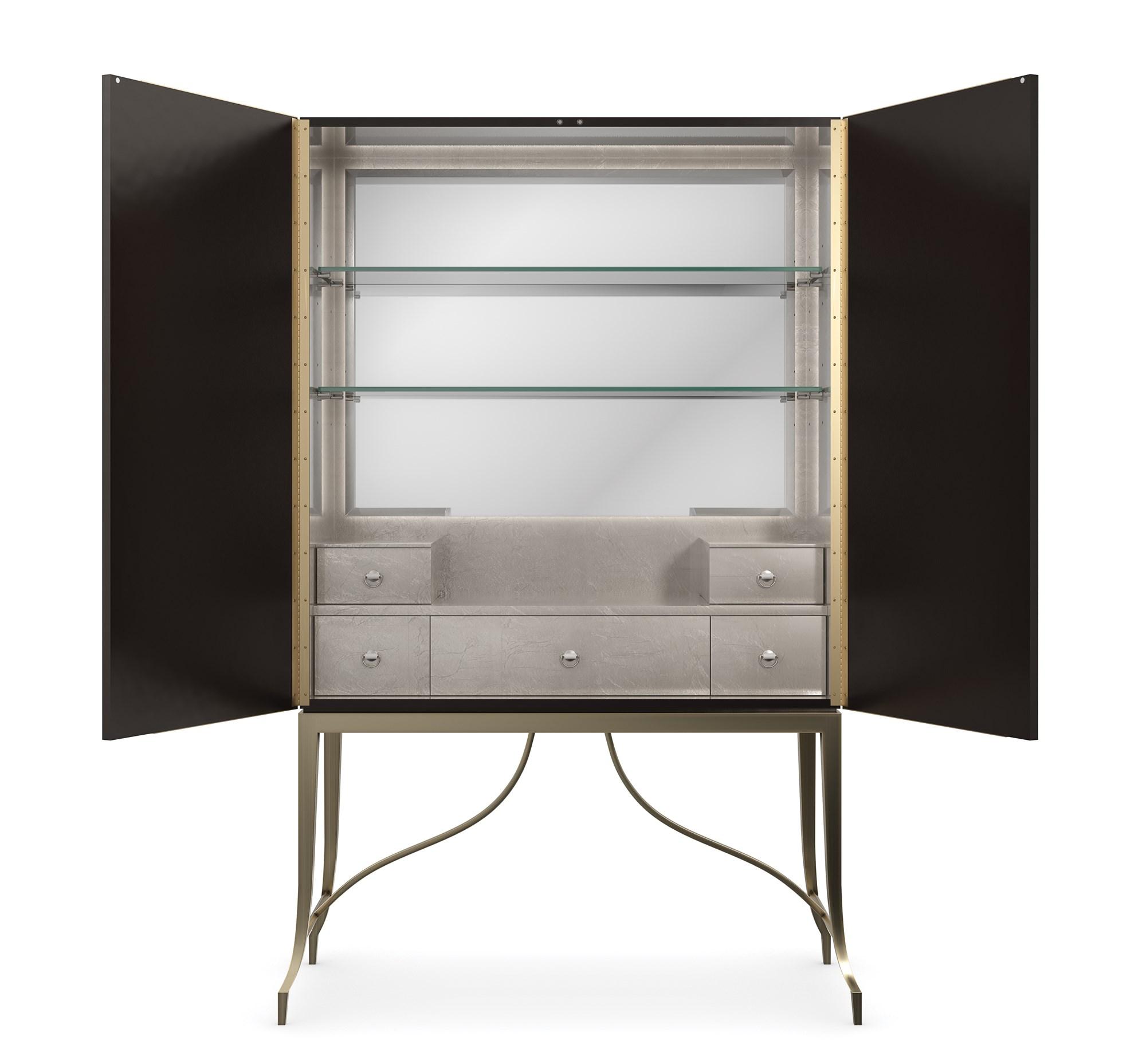 

    
Caracole UPTOWN Cabinet Gold/Chocolate SIG-021-511
