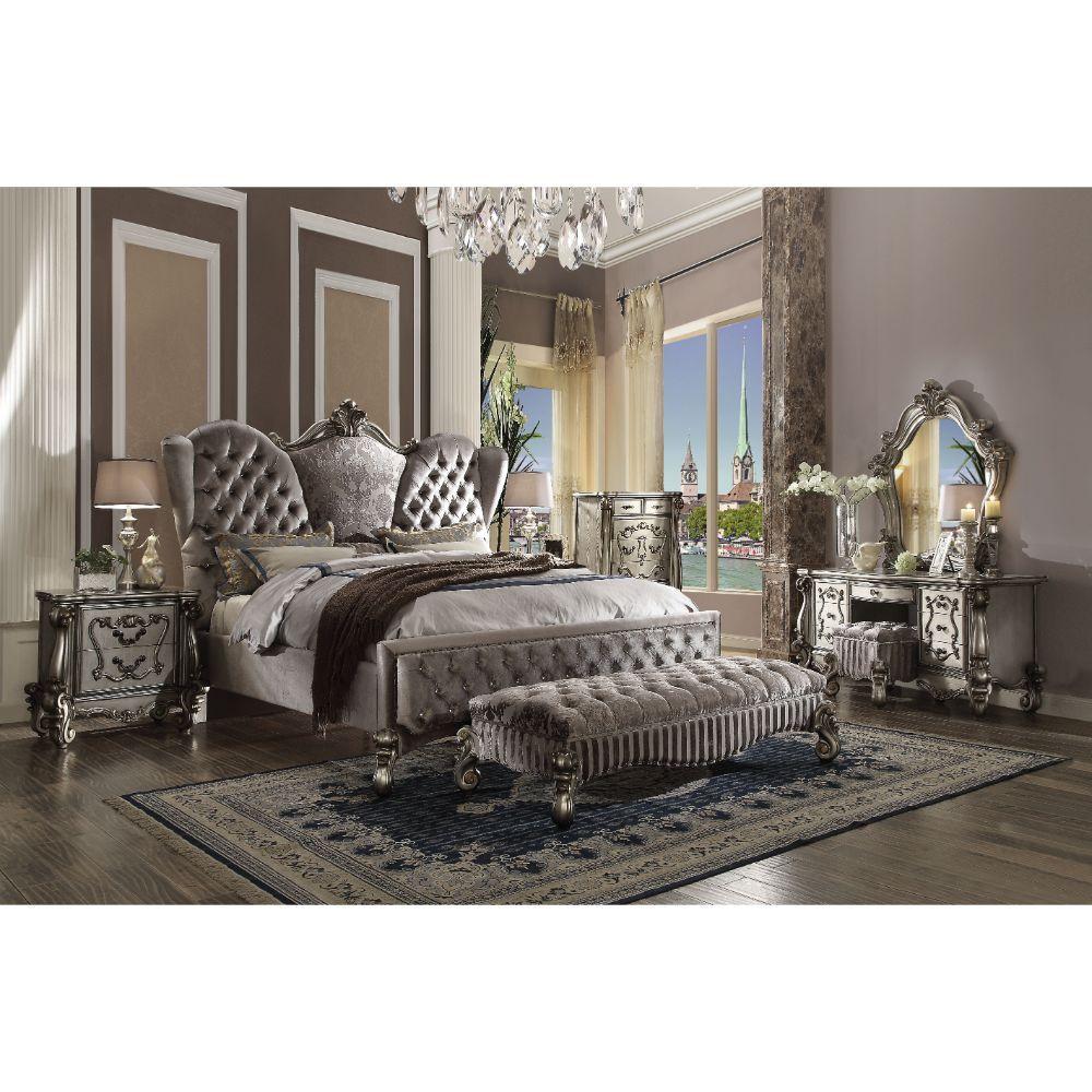 

    
Acme Furniture Versailles Vanity Desk &amp; Stool 26847-VD-2PCS Vanity desk &amp; stool Platinum/Antique 26847-VD-2PCS
