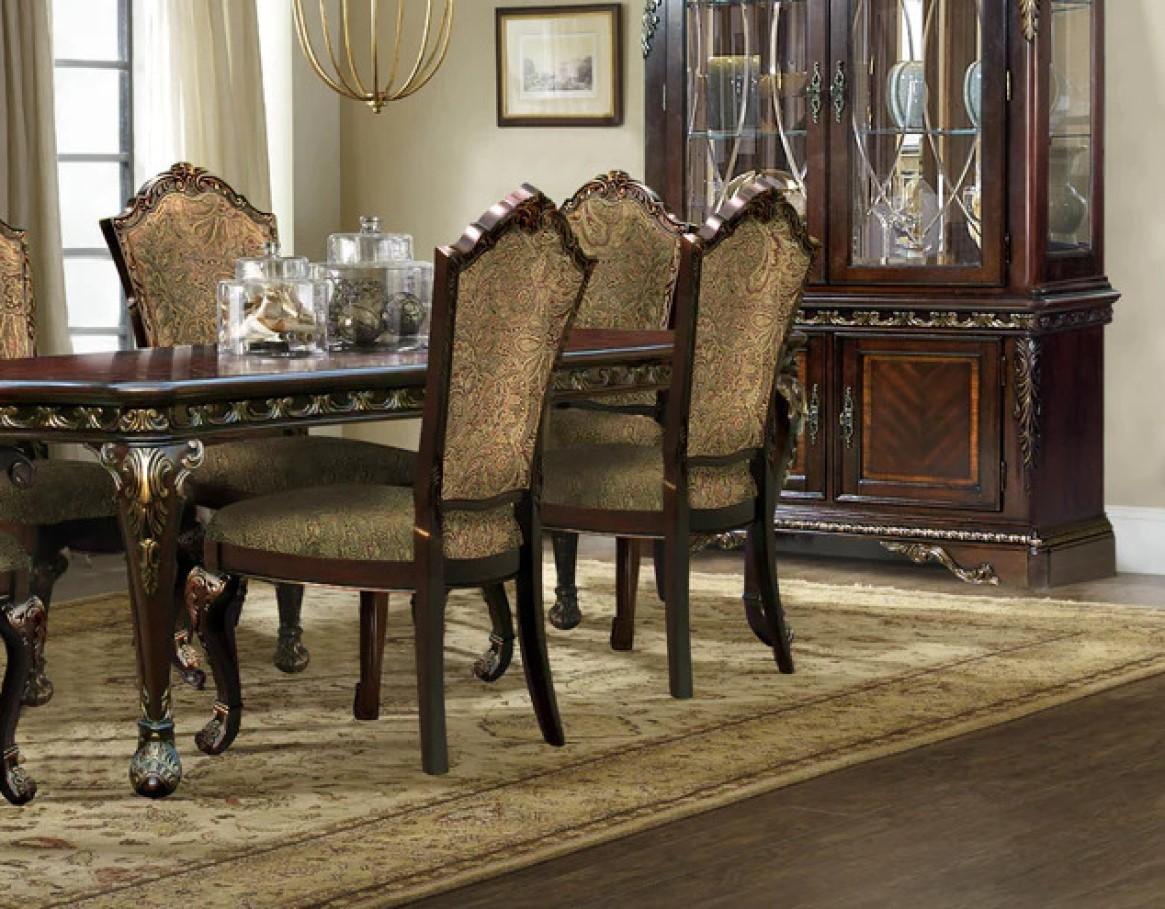 

    
Classic Dark Cherry Wood Rectangle Dining Table McFerran D185
