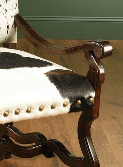 

    
Classic Dark Brown Finish Carved Wood White/Black Genuine Leather Arm Chair by AA Importing Set 2Pcs
