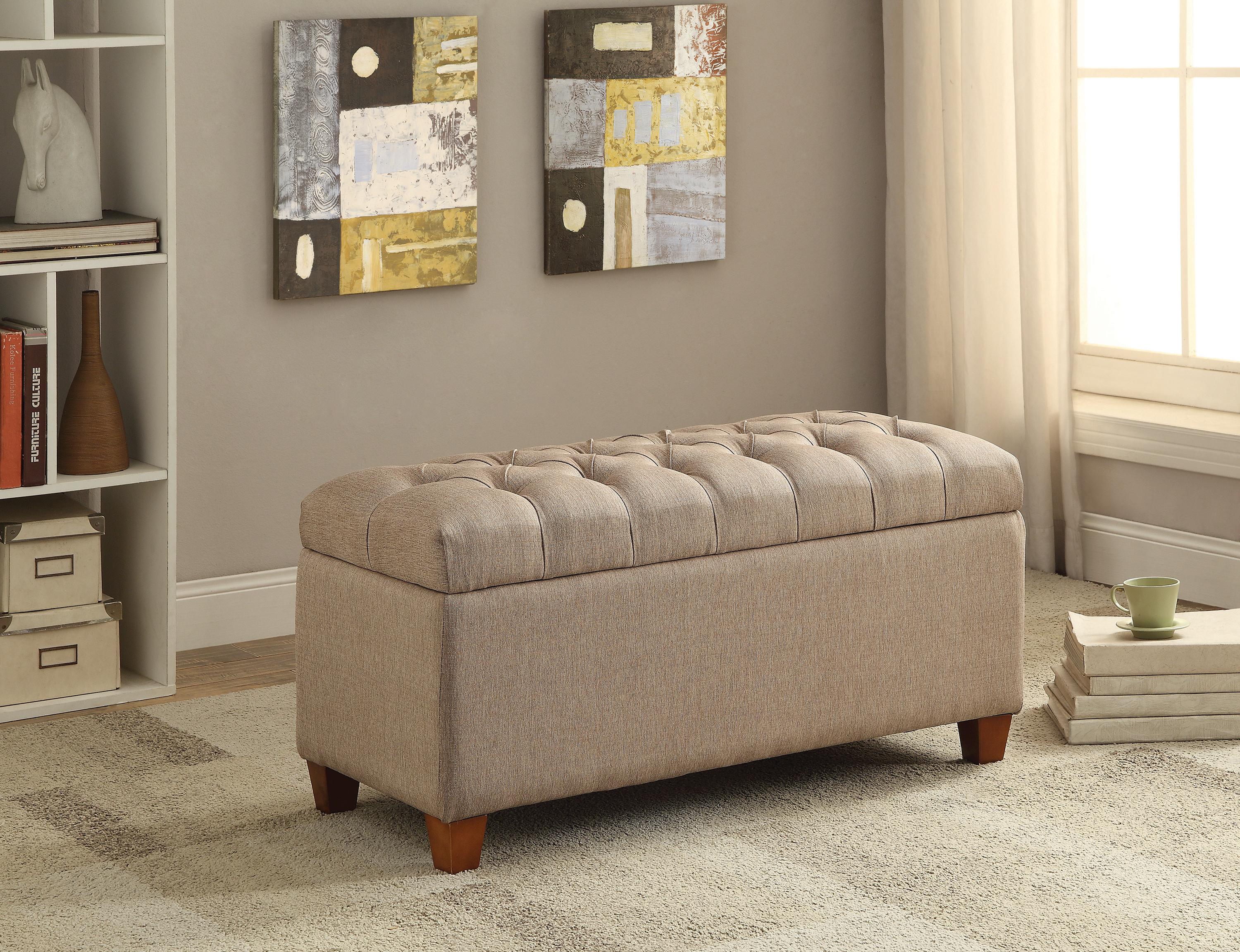 

    
Classic Taupe Linen-like Fabric Storage Bench Coaster 500064
